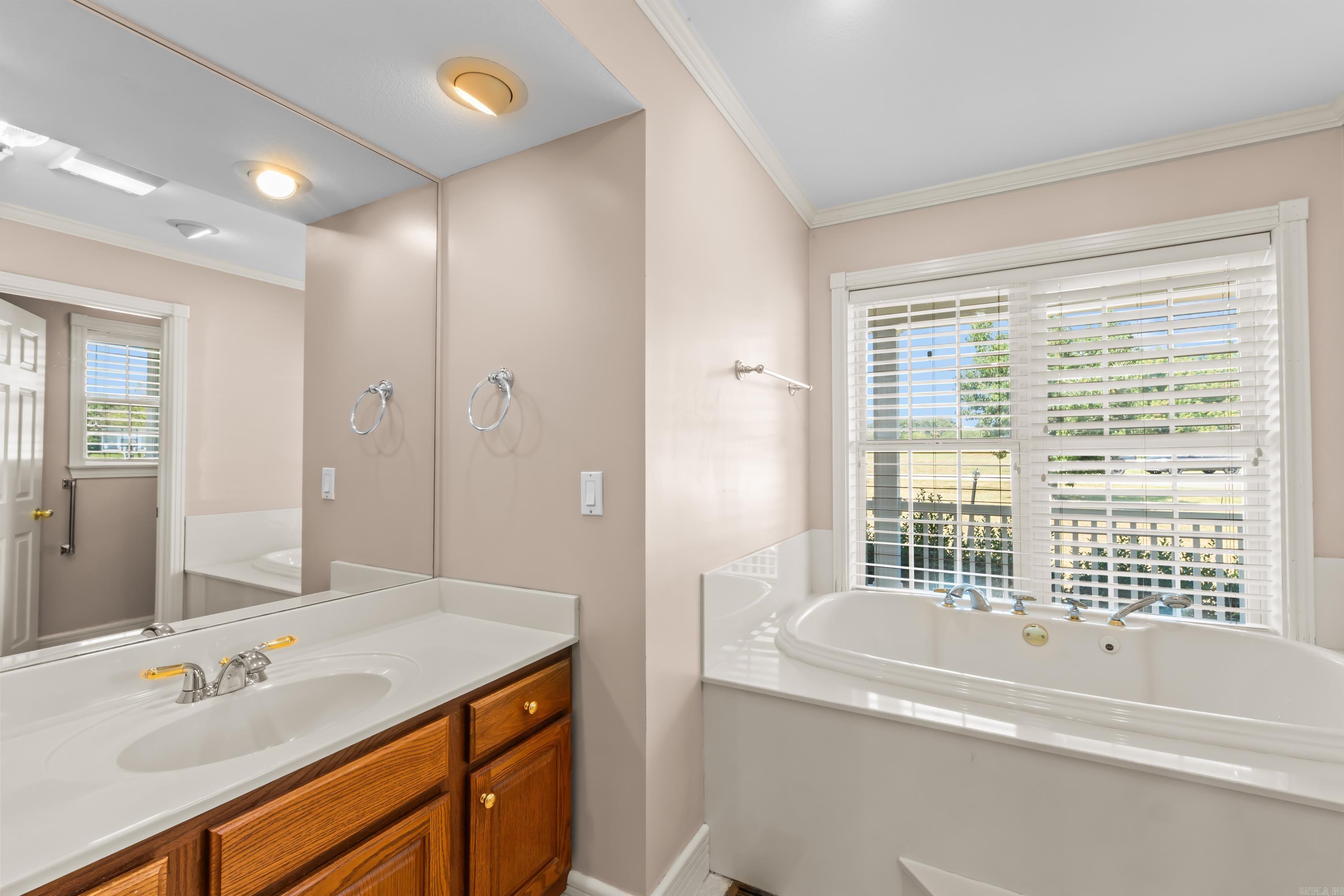 51 Mandarin Court Property Photo 16
