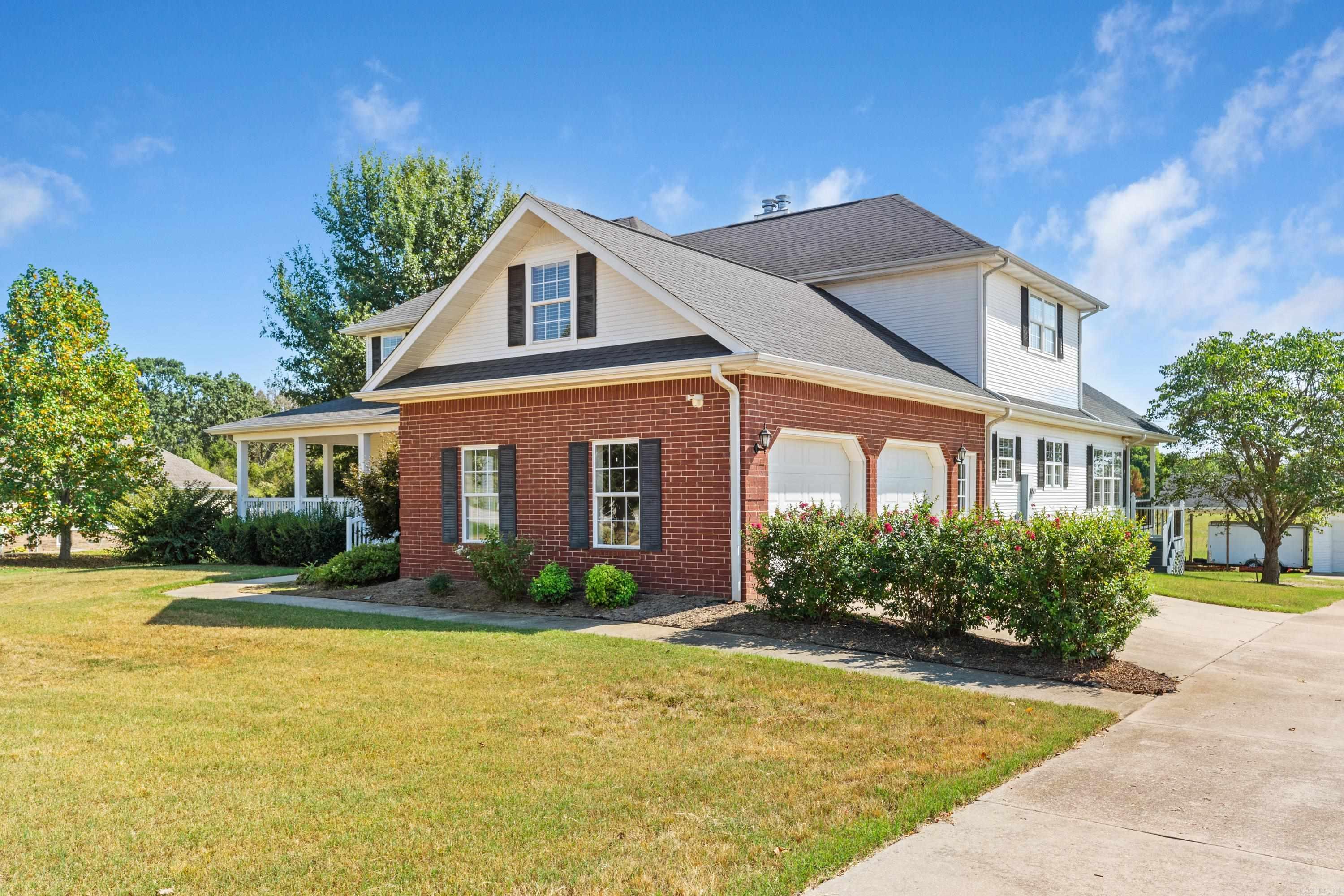 51 Mandarin Court Property Photo 44