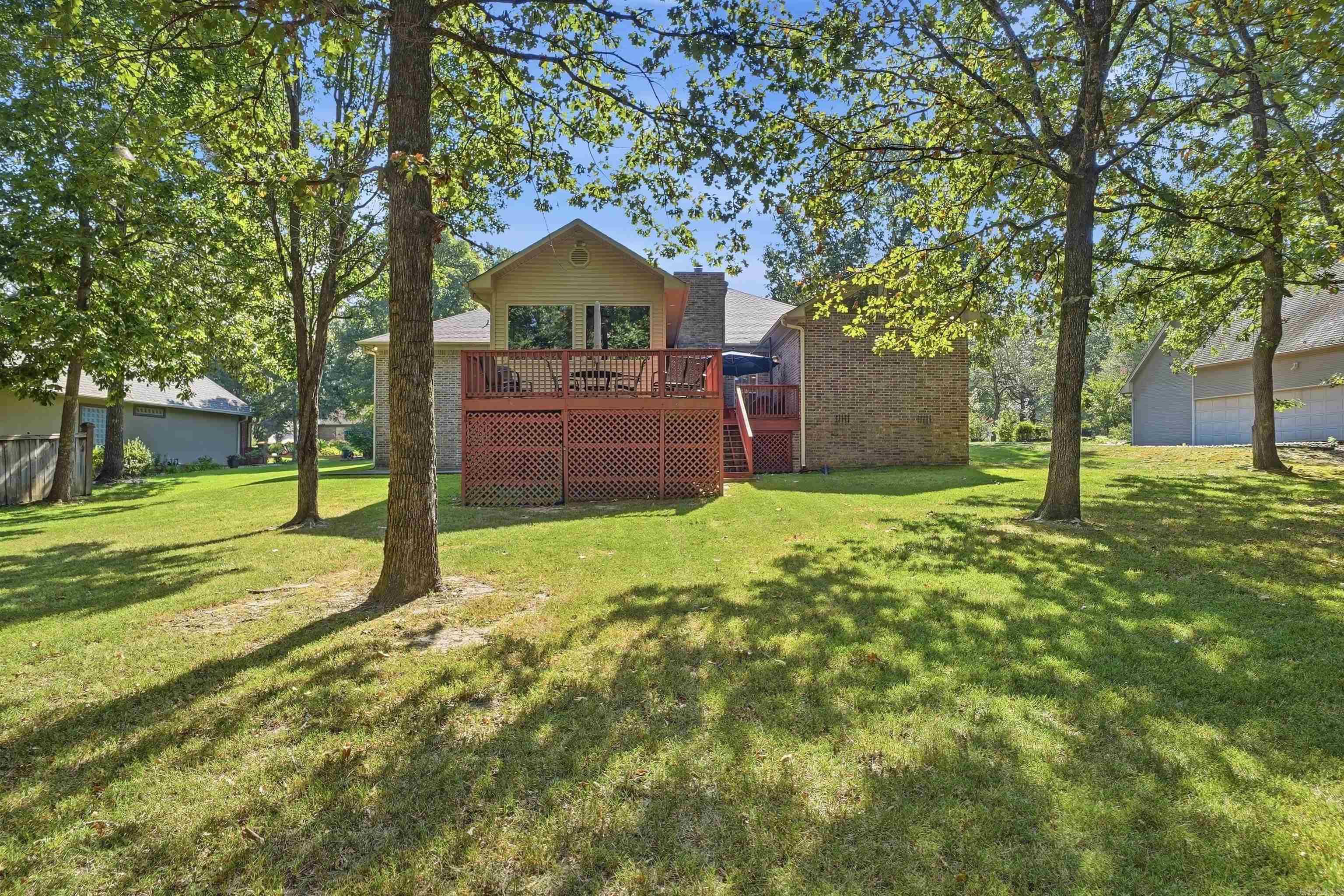 19614 Hunters Woods Drive Property Photo 47