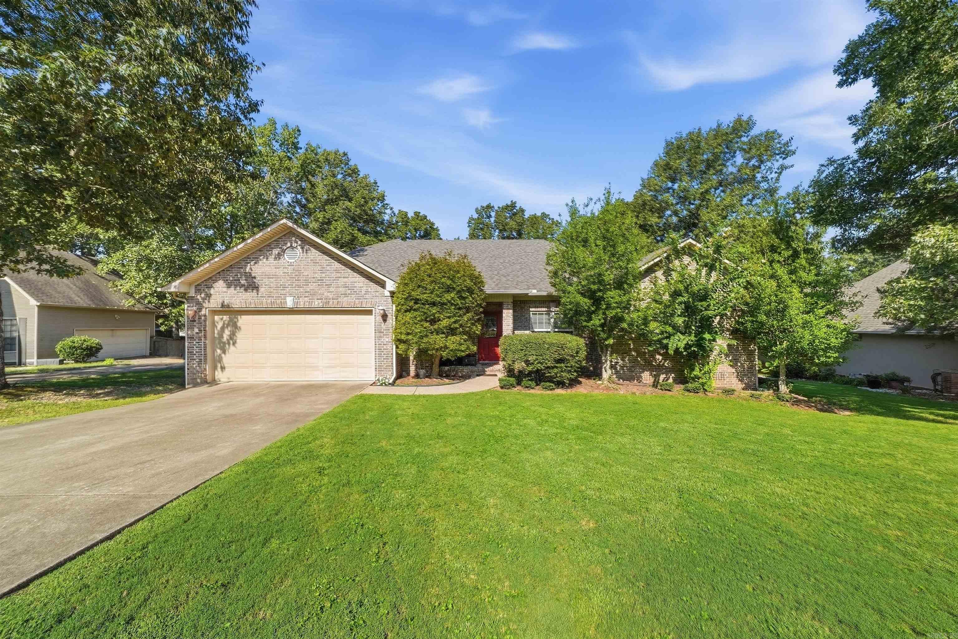19614 Hunters Woods Drive Property Photo 49