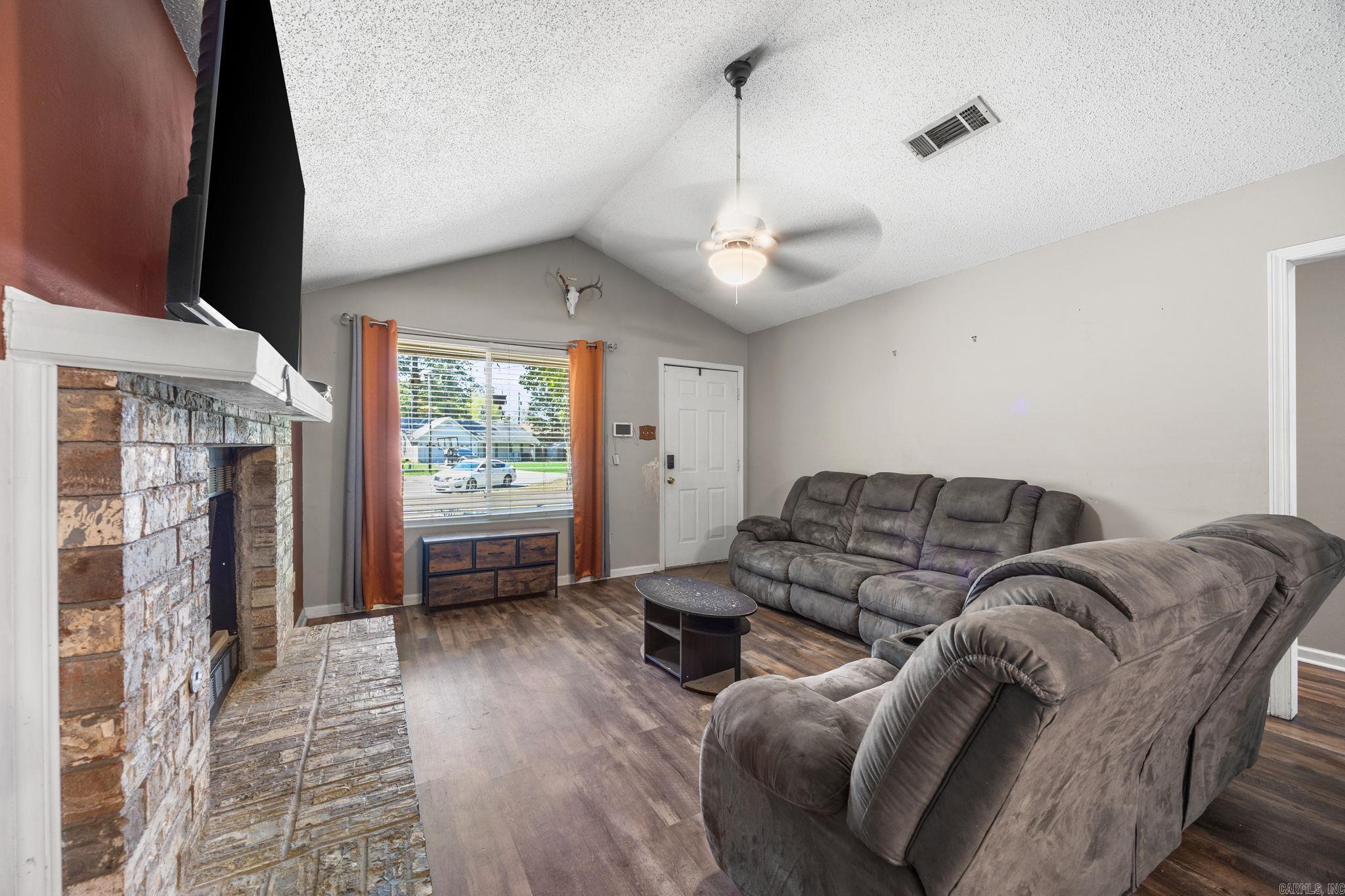 14807 Post Oaks Pl Property Photo 7