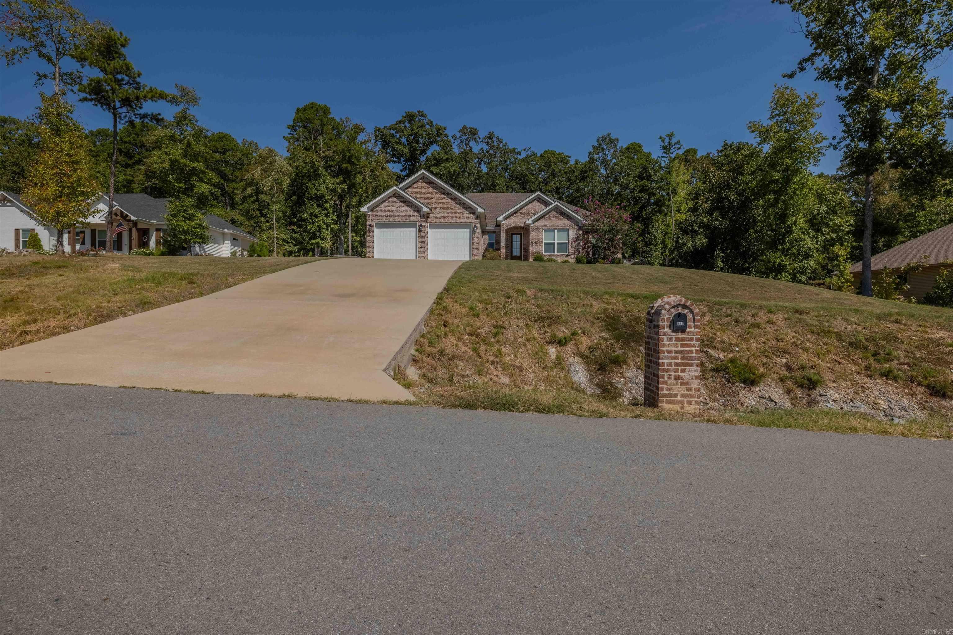 536 Reuben Drive Property Photo 2