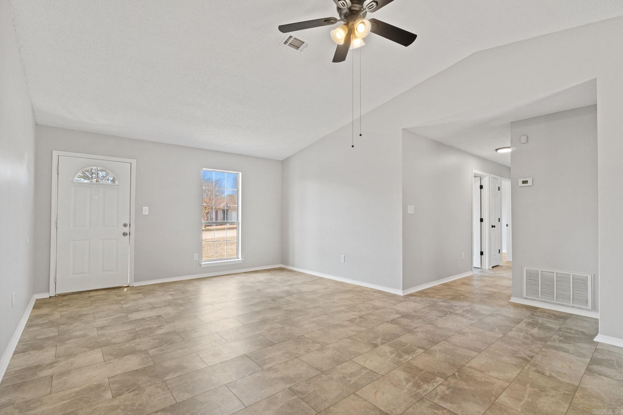 14025 Cottontail Lane Property Photo 6