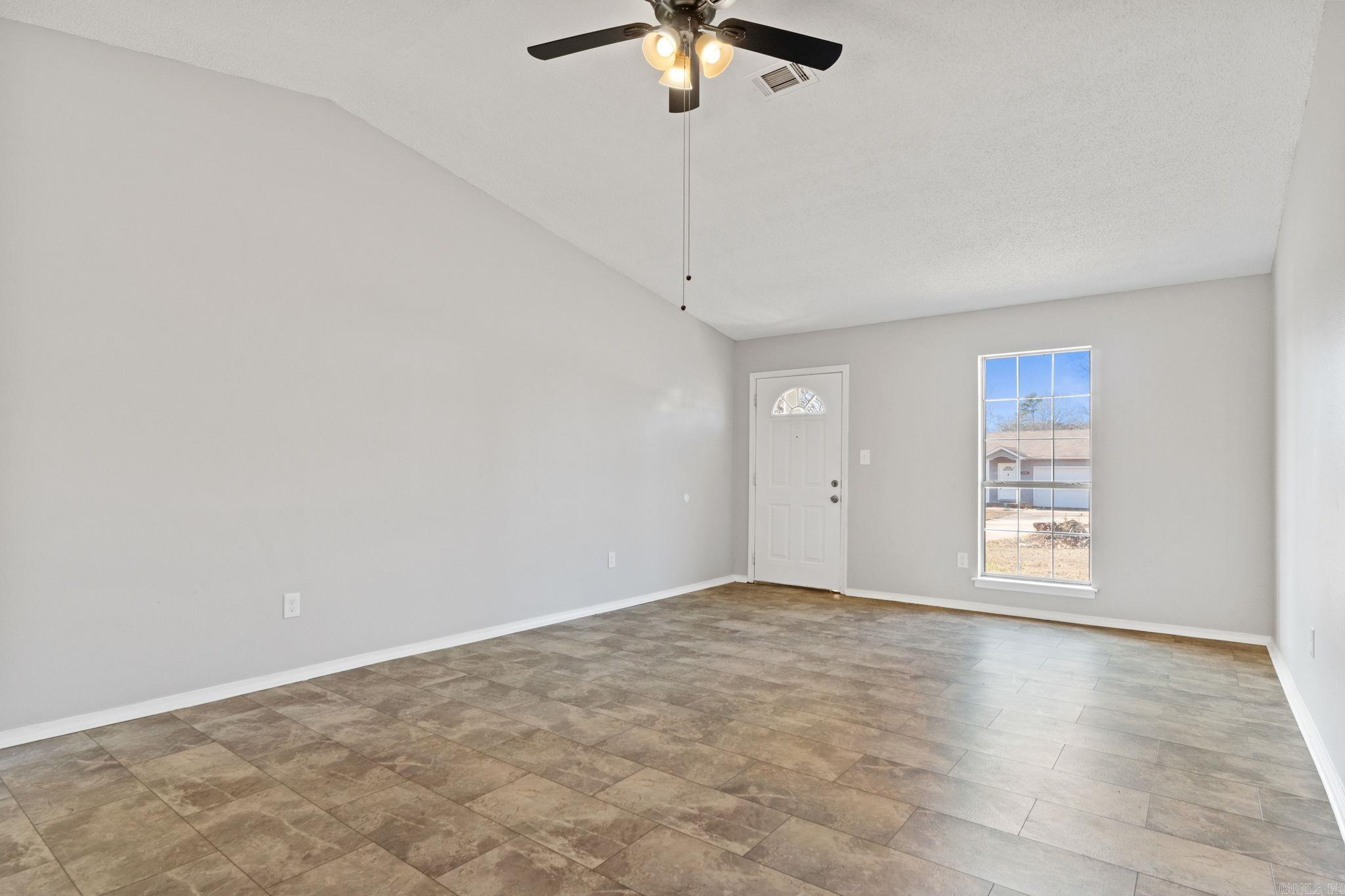14025 Cottontail Lane Property Photo 7