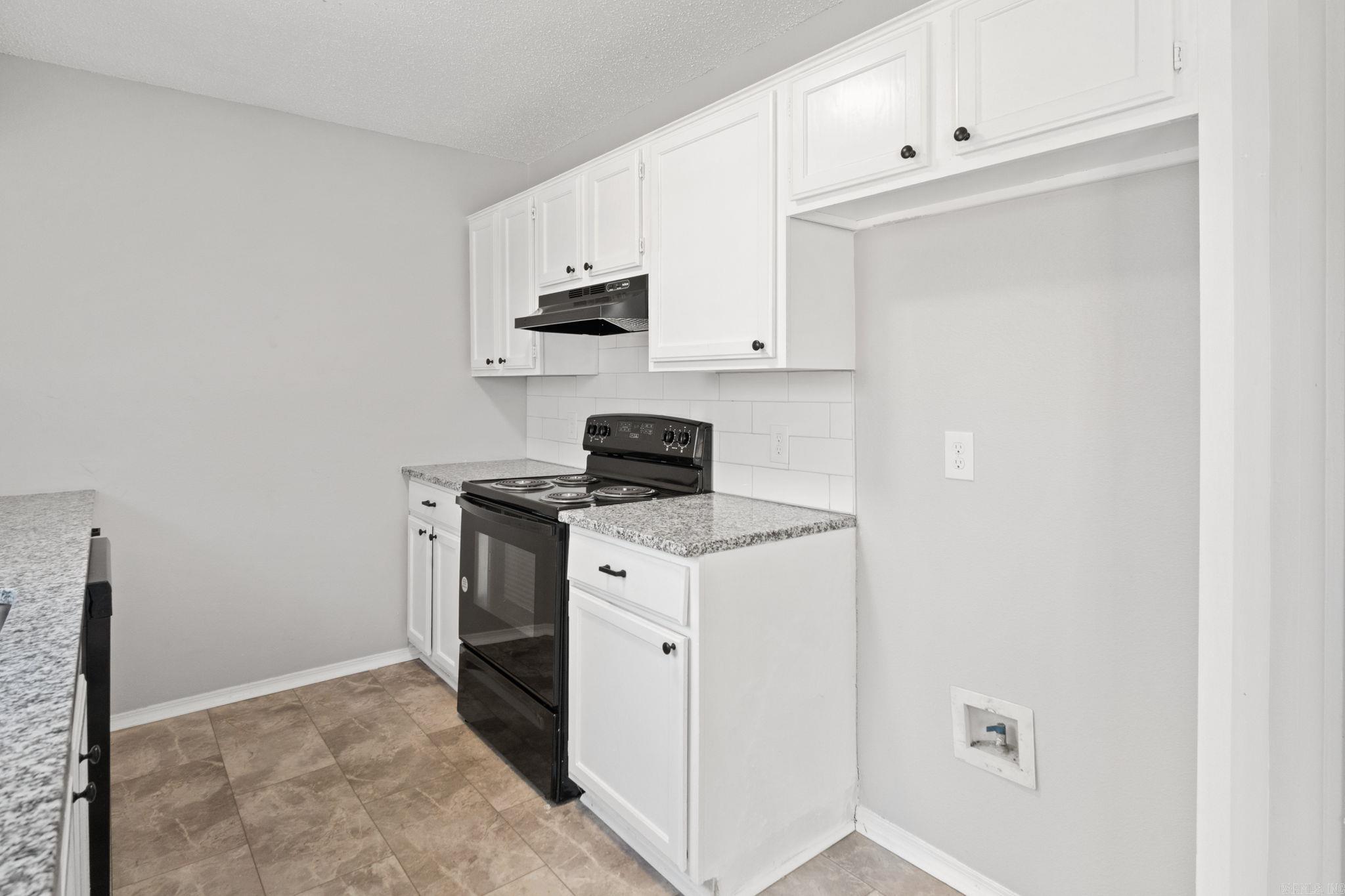 14025 Cottontail Lane Property Photo 16
