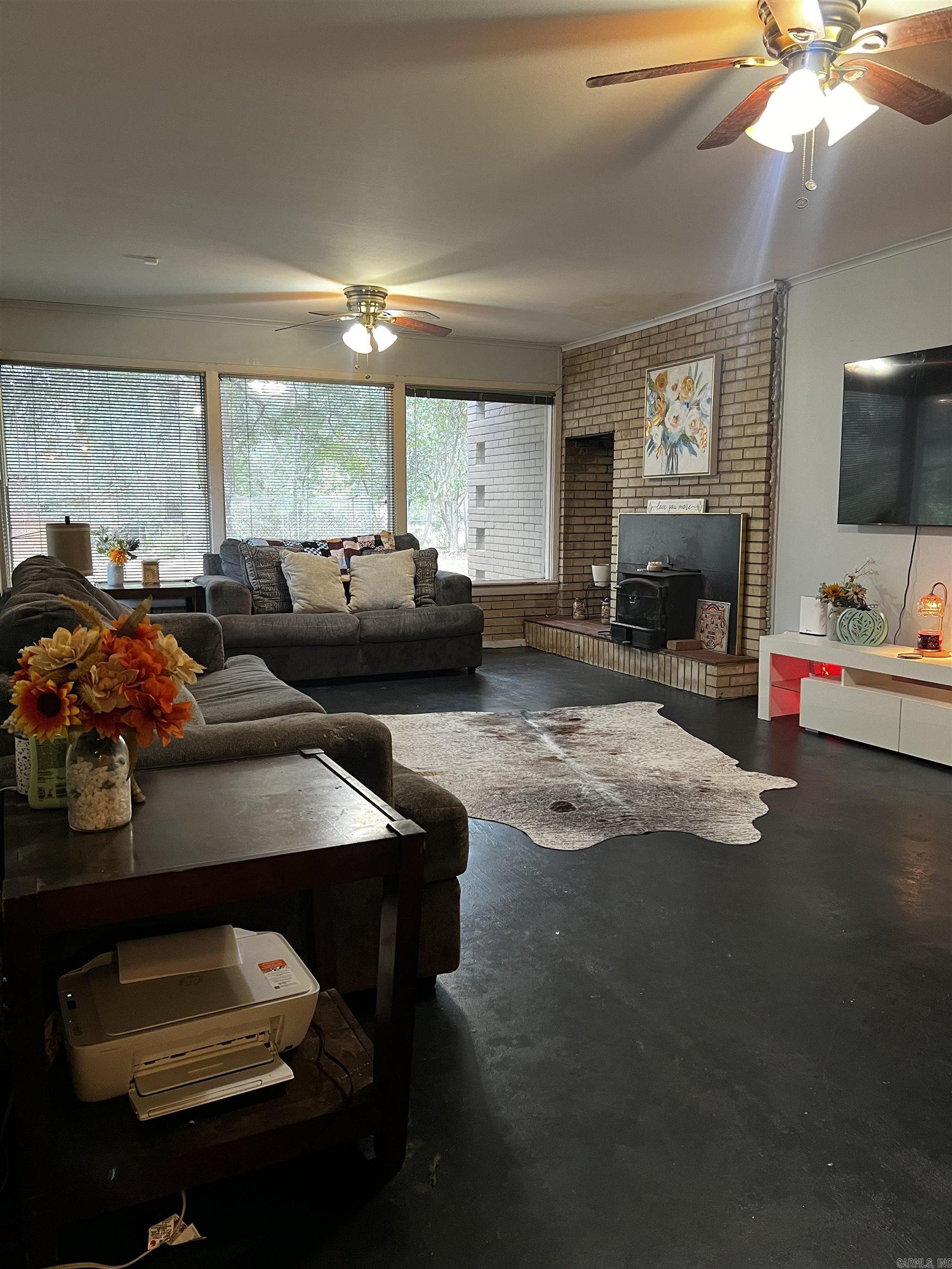 1006 Camp Road Property Photo 9