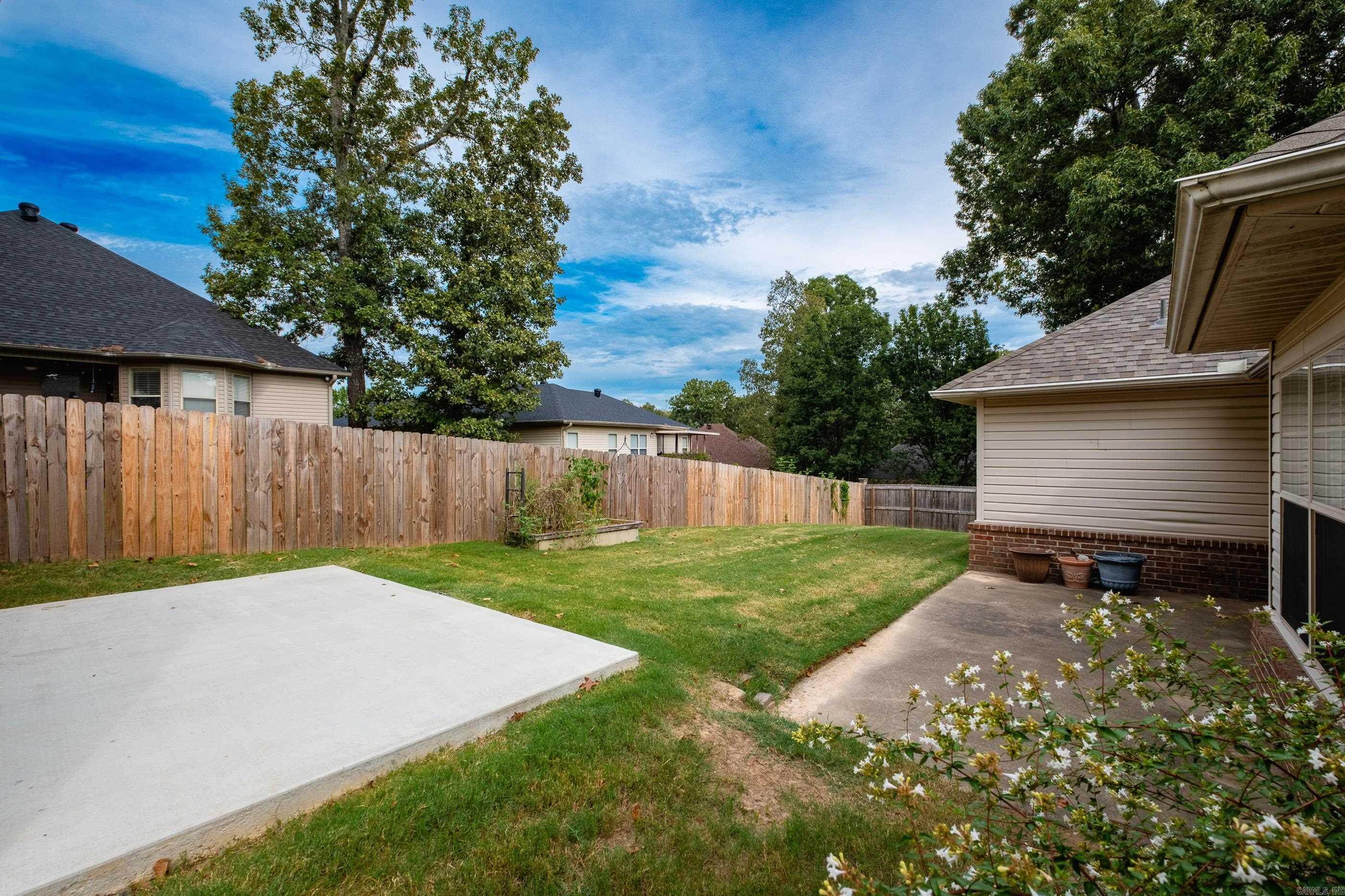 26038550 Property Photo 34