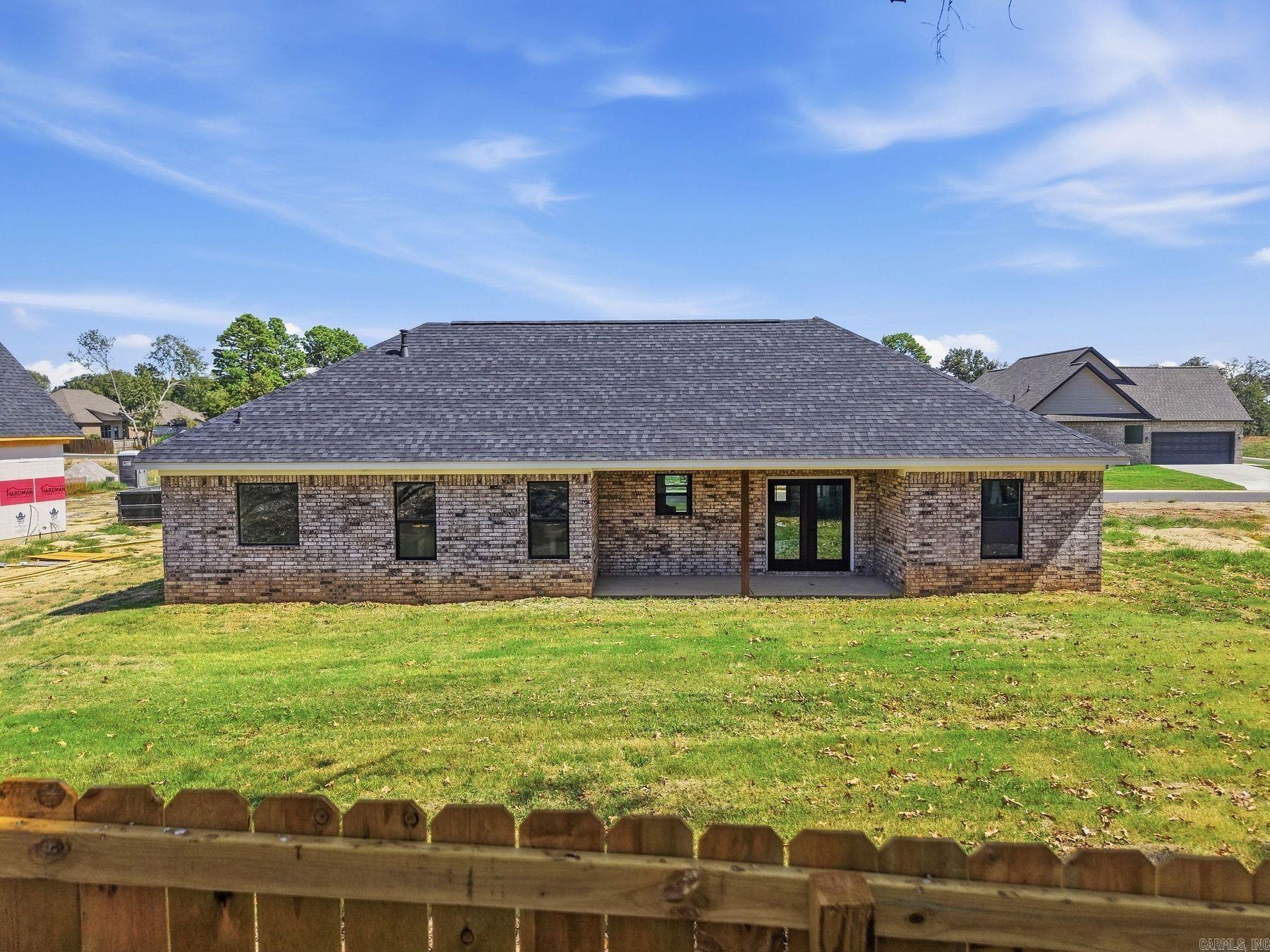 118 Riverstone Loop Property Photo 42