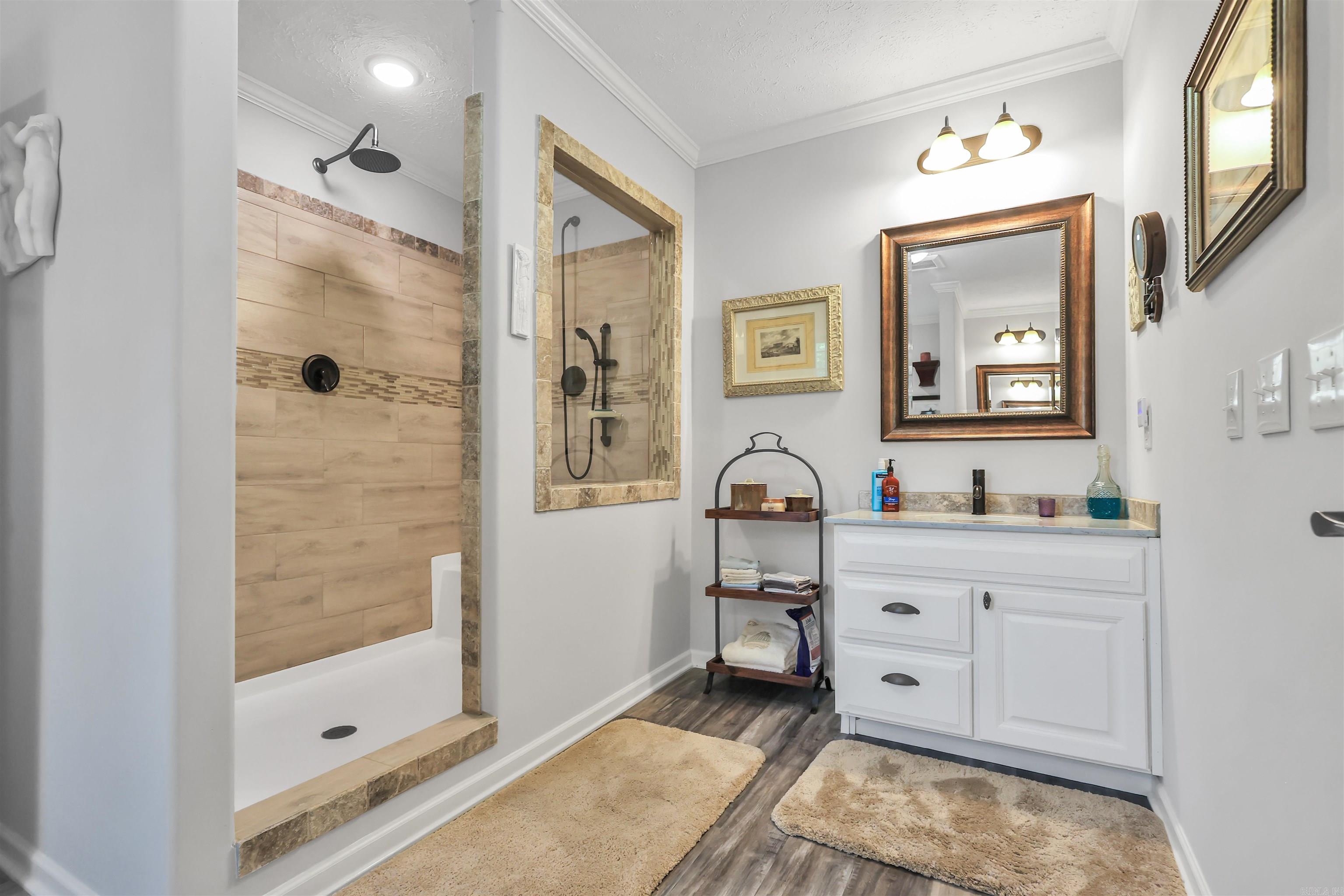 587 Owley Road Property Photo 18