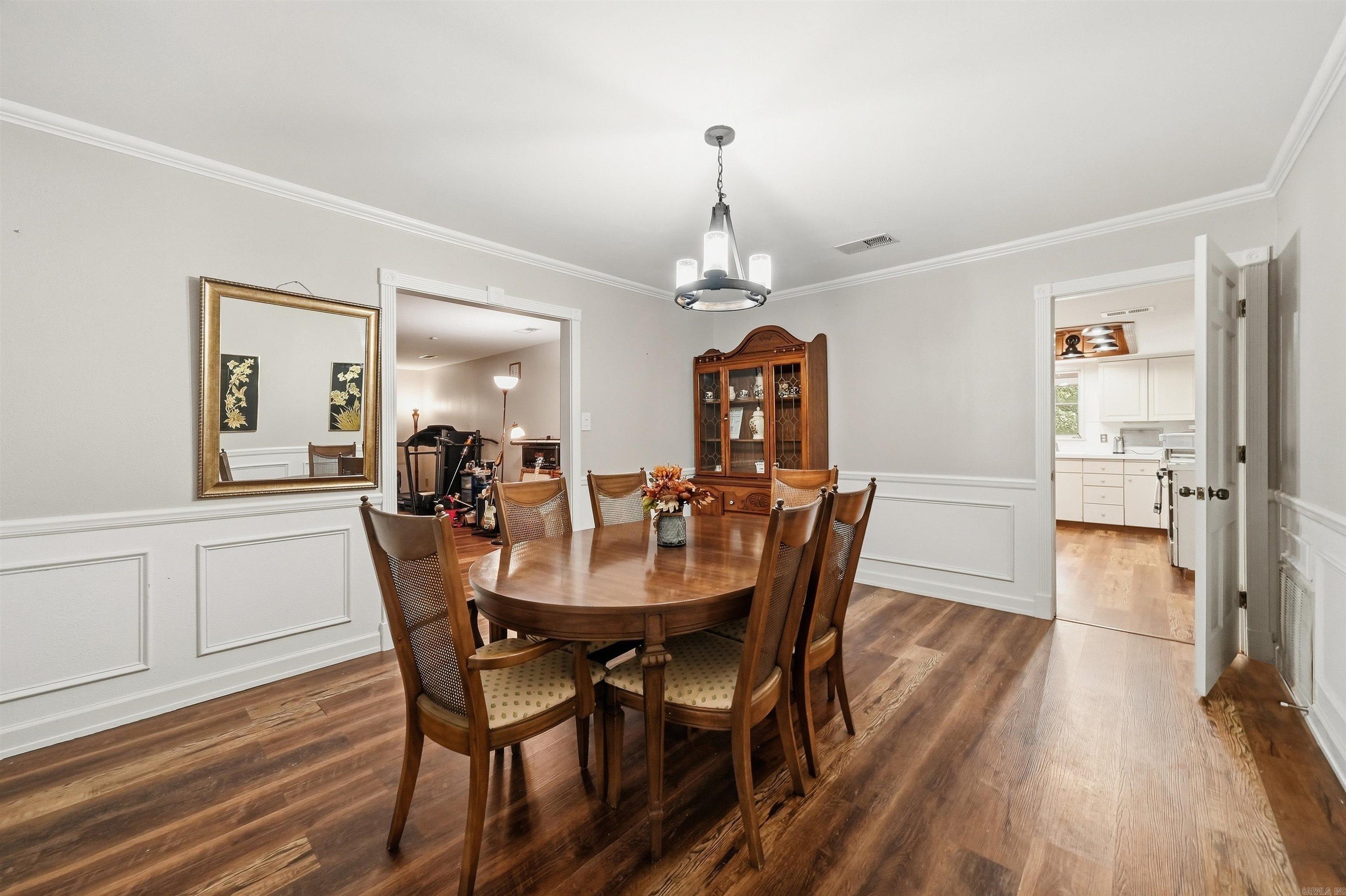 1414 Country Club Road Property Photo 18