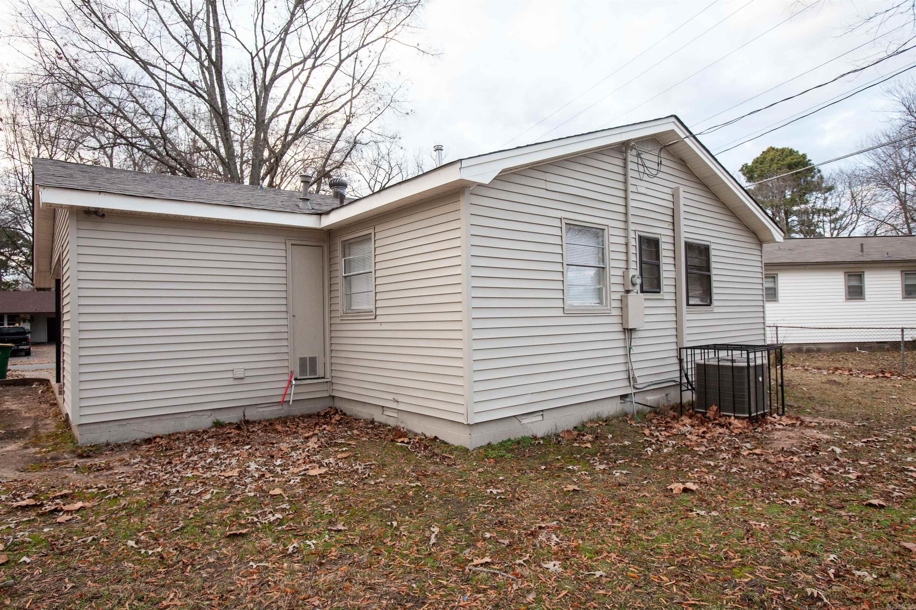 920 Healy Street Property Photo 17