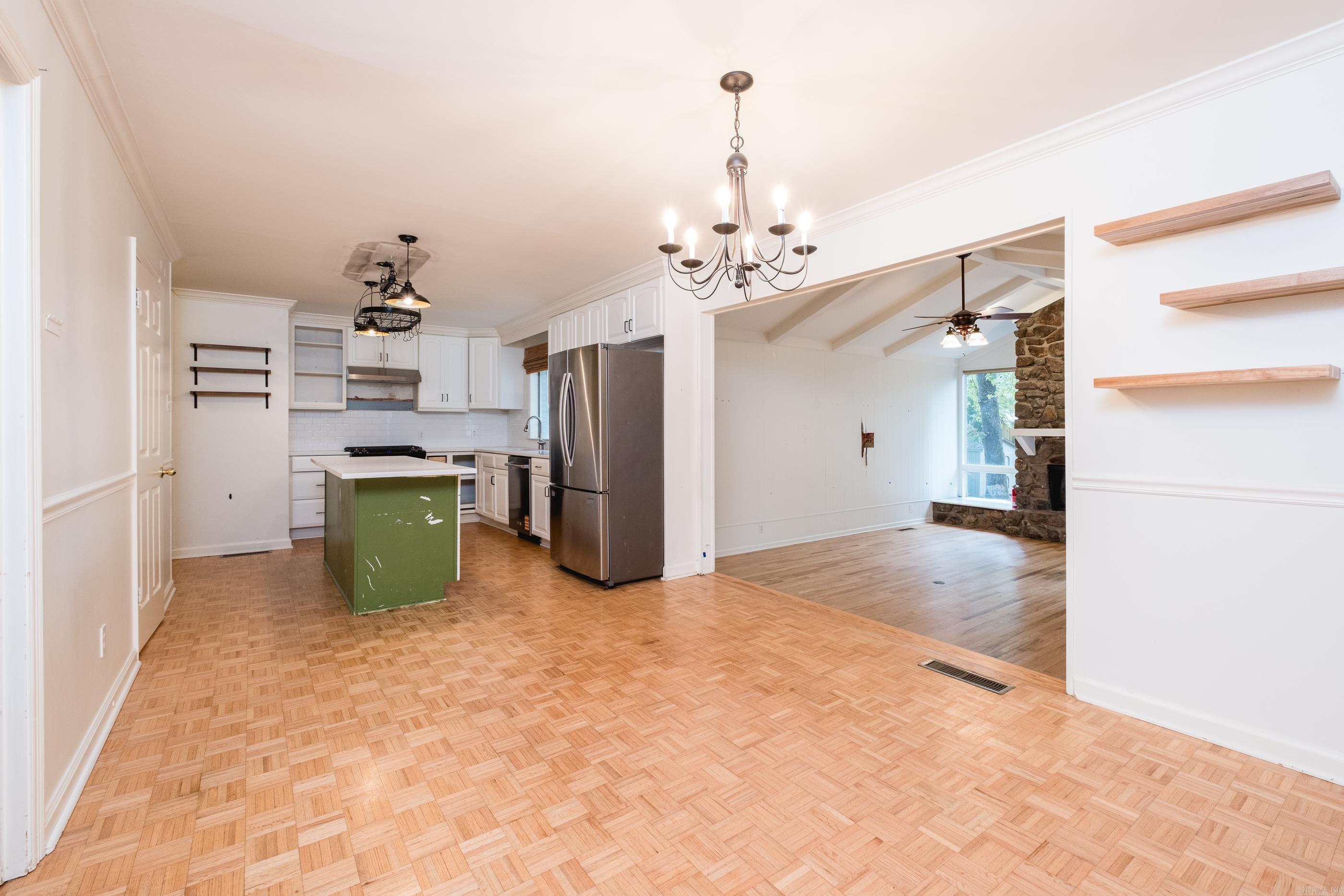 1300 White Road Property Photo 11
