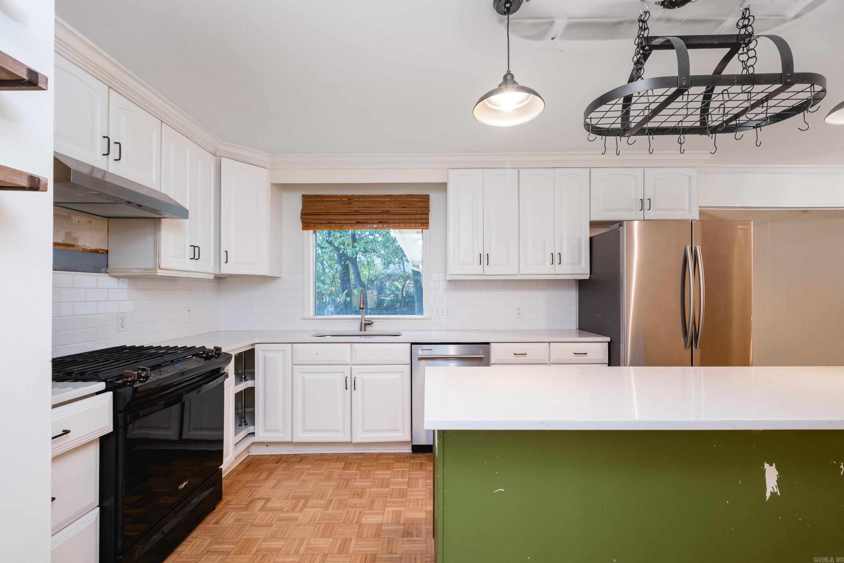 1300 White Road Property Photo 15