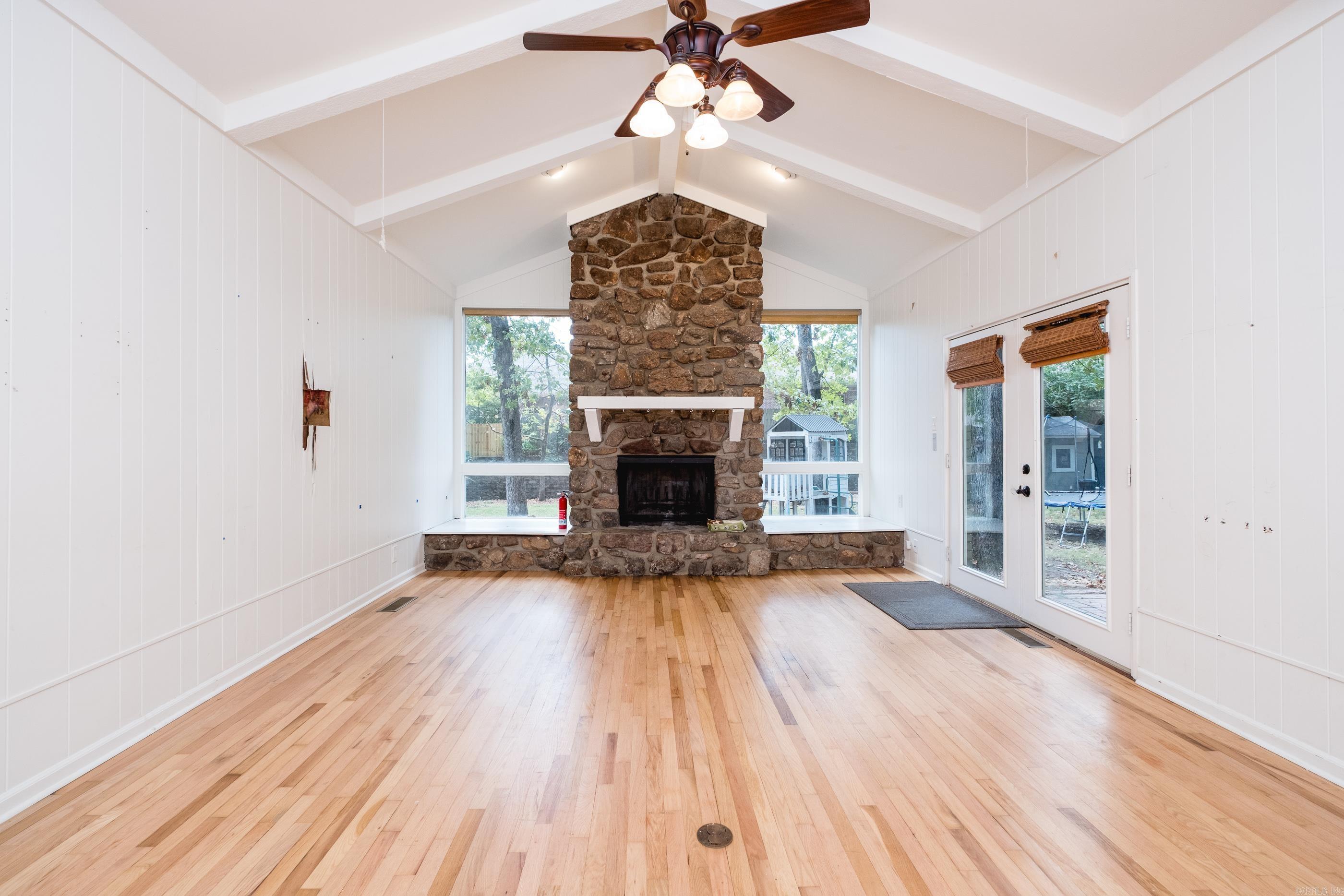 1300 White Road Property Photo 18