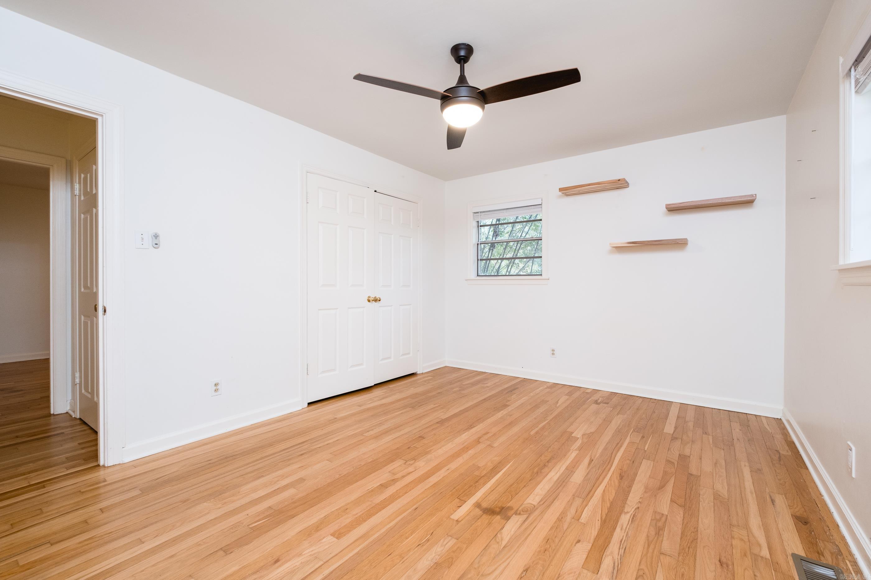 1300 White Road Property Photo 32