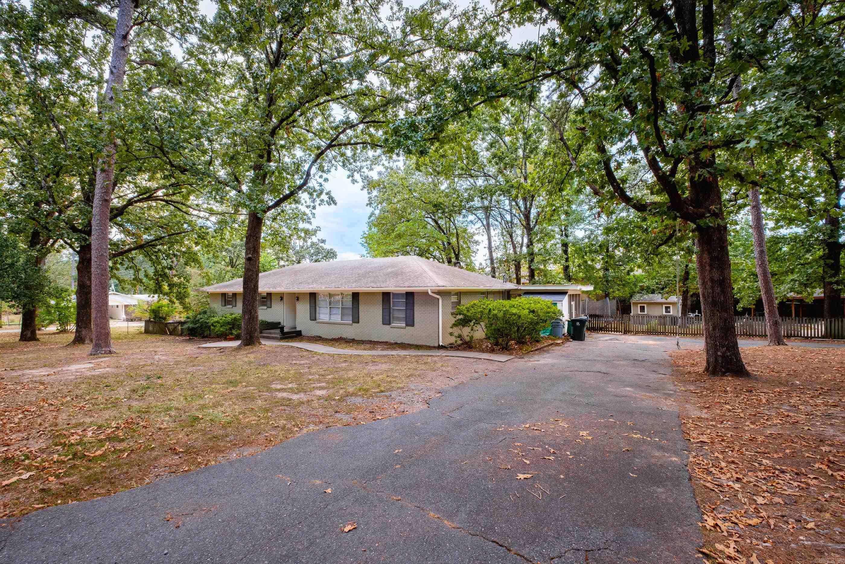1300 White Road Property Photo 36
