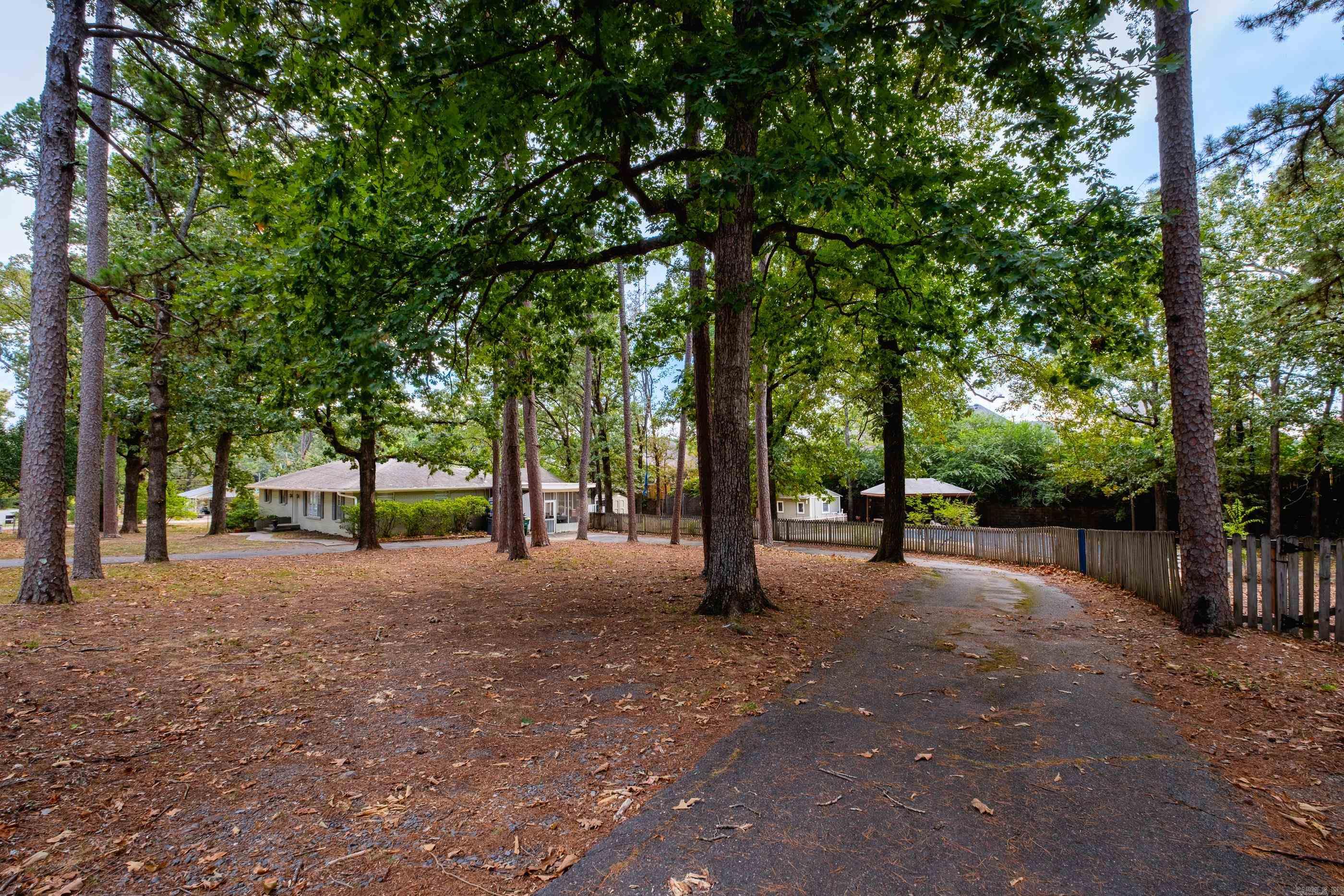 1300 White Road Property Photo 37