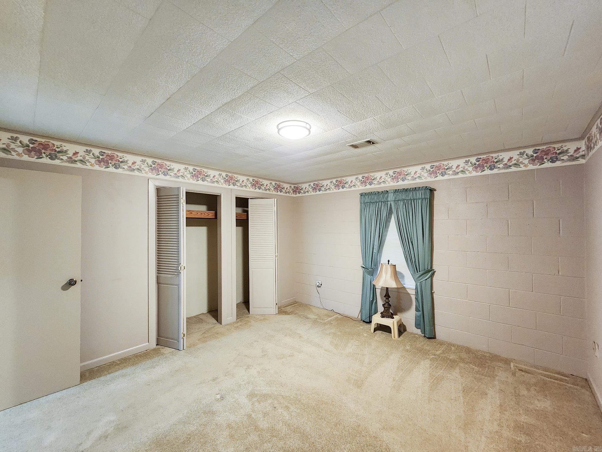 1402 Loberg Lane Property Photo 23