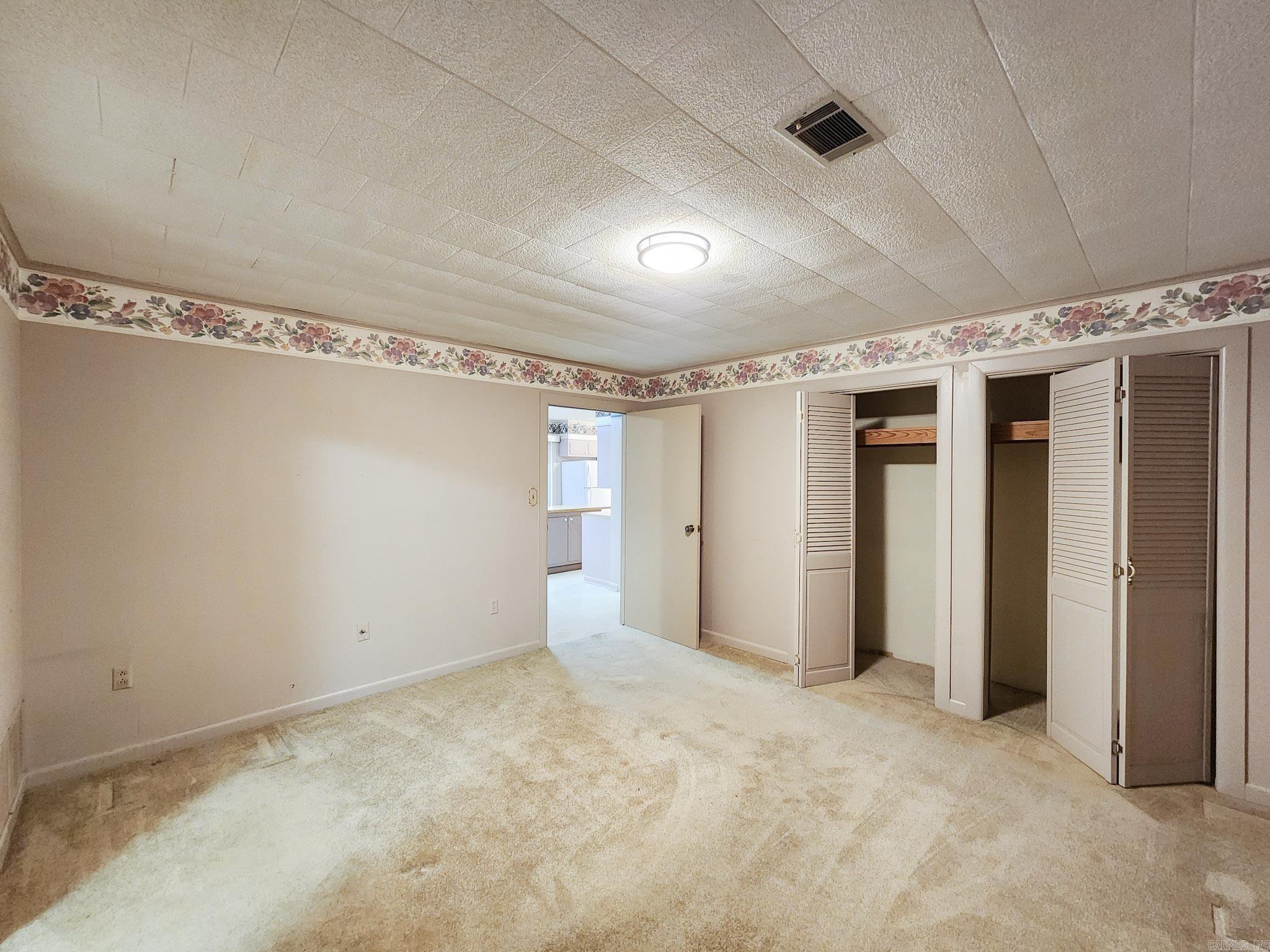 1402 Loberg Lane Property Photo 24