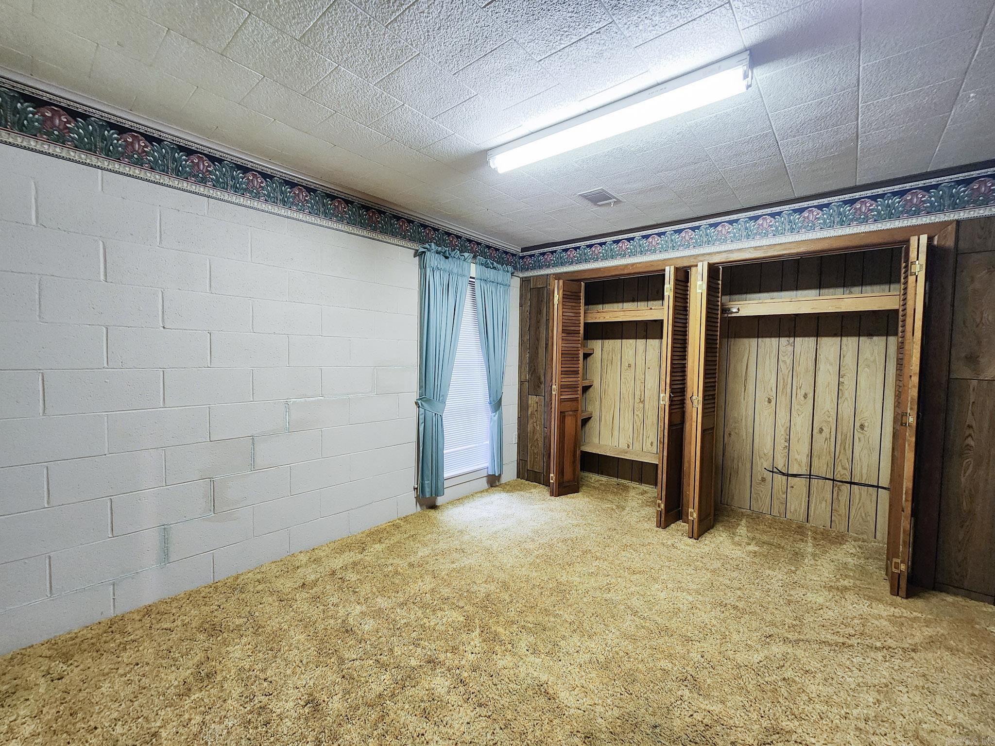 1402 Loberg Lane Property Photo 36
