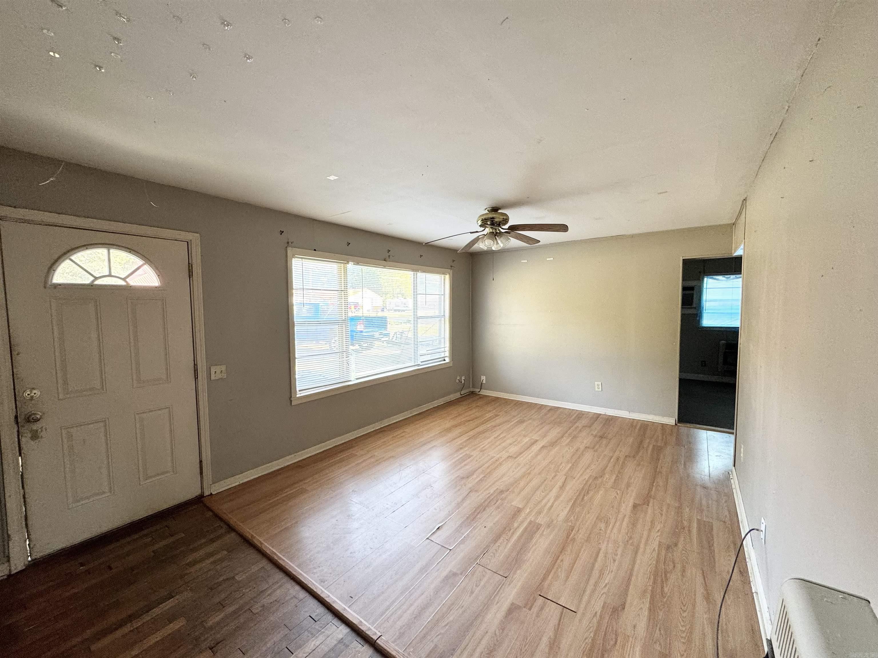 335 Walnut Avenue Property Photo 12