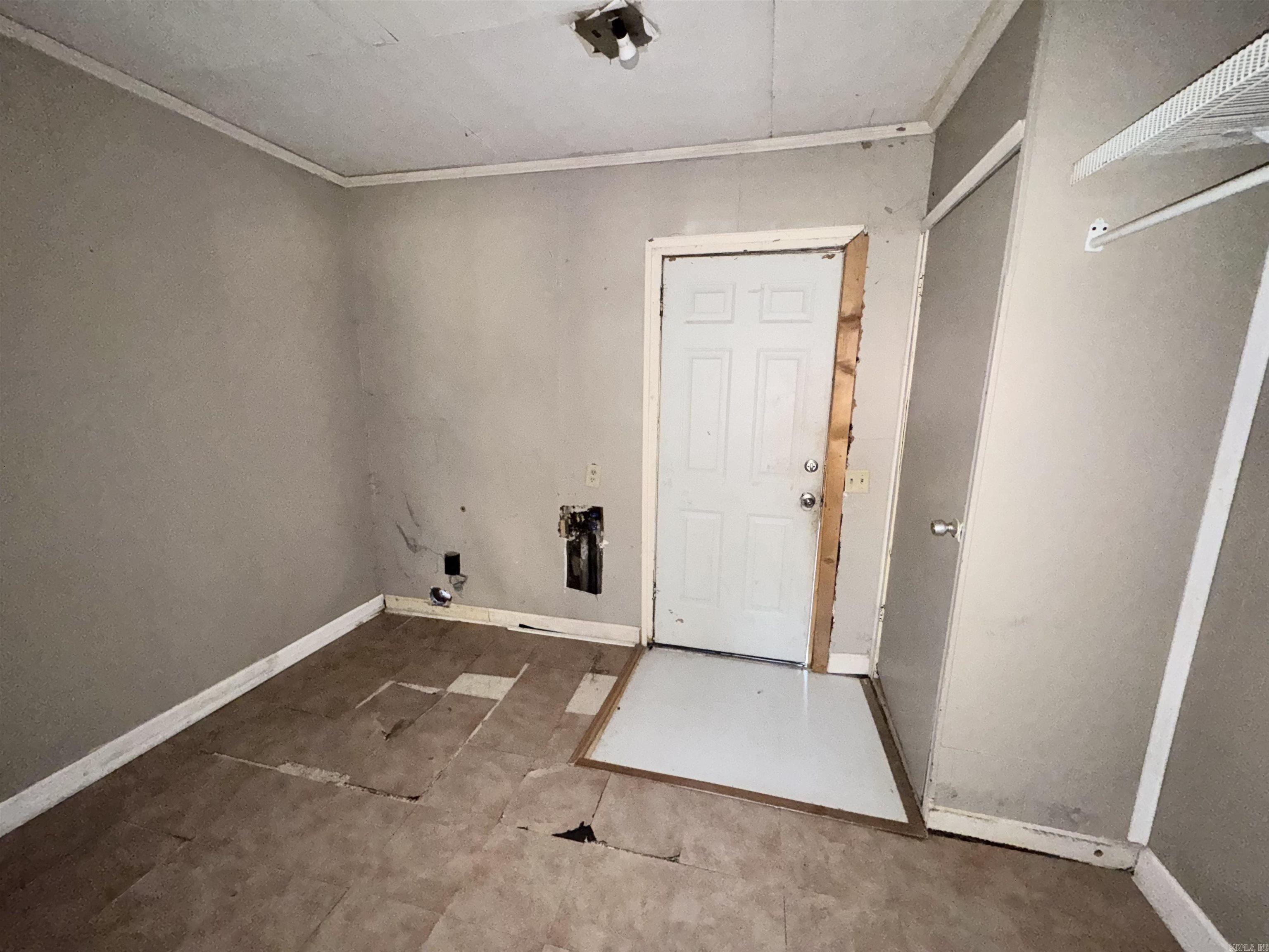 335 Walnut Avenue Property Photo 16