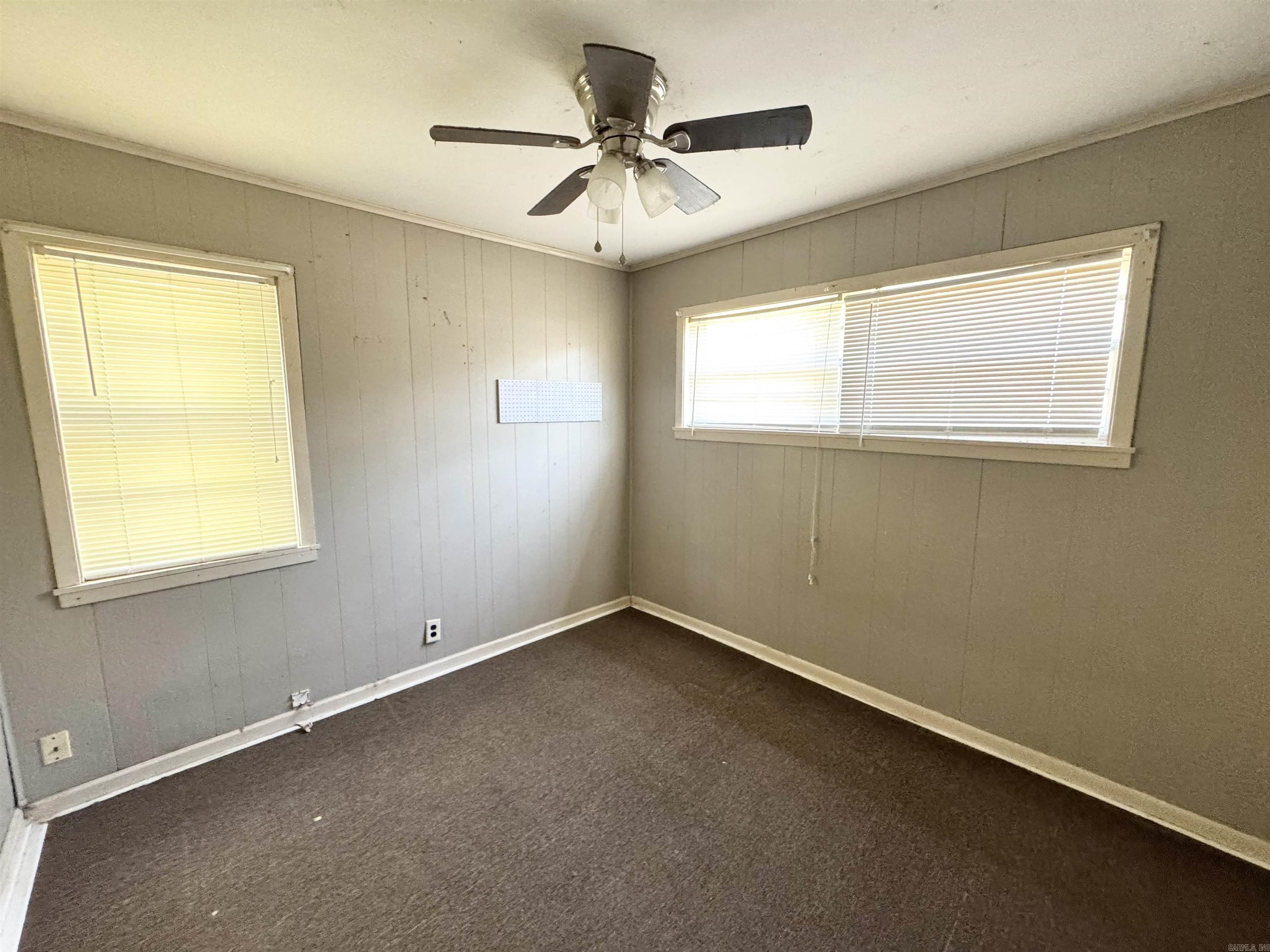 335 Walnut Avenue Property Photo 25