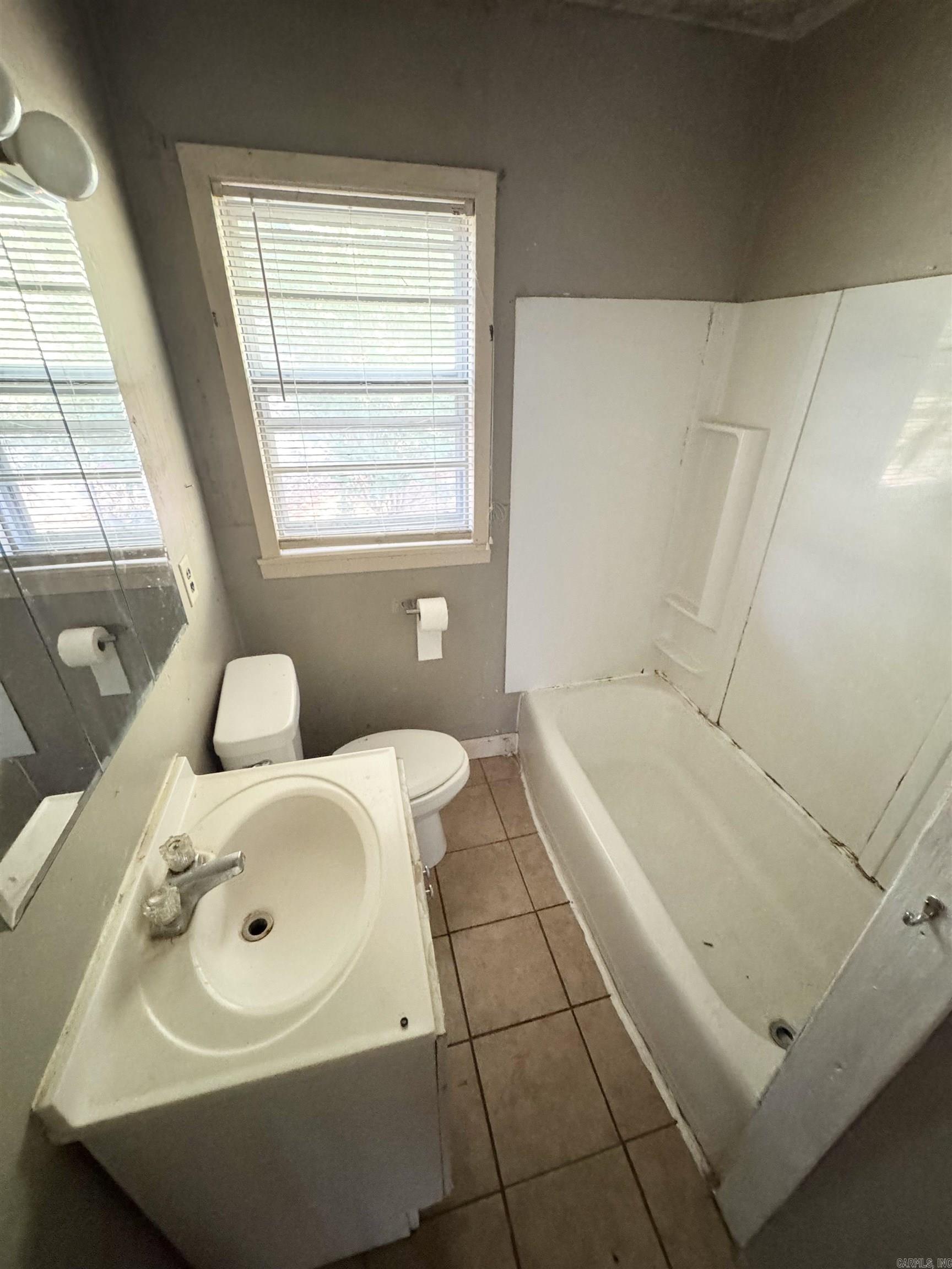 335 Walnut Avenue Property Photo 26