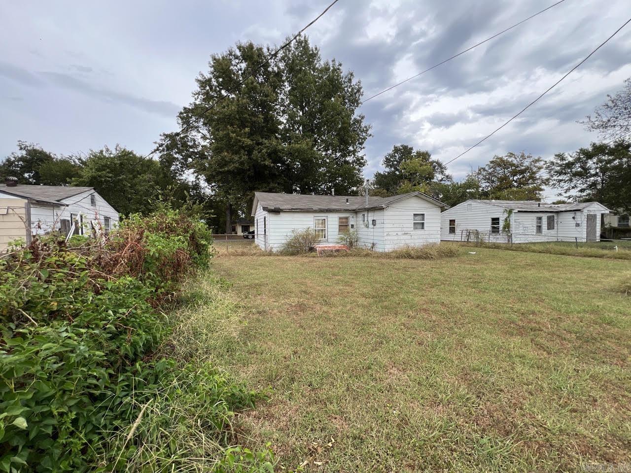901 Mulberry Drive Property Photo 7