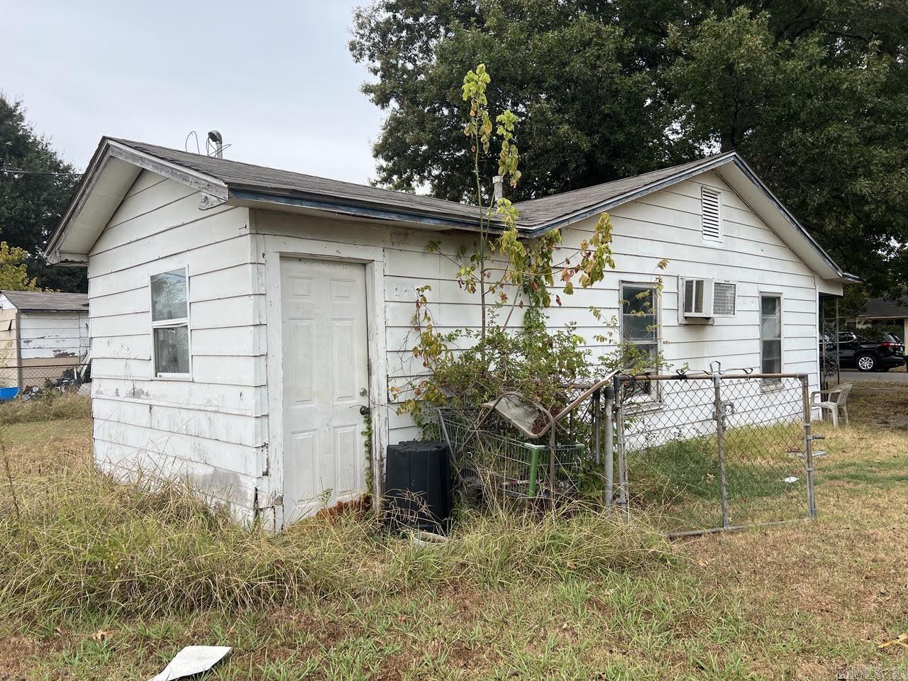 901 Mulberry Drive Property Photo 10