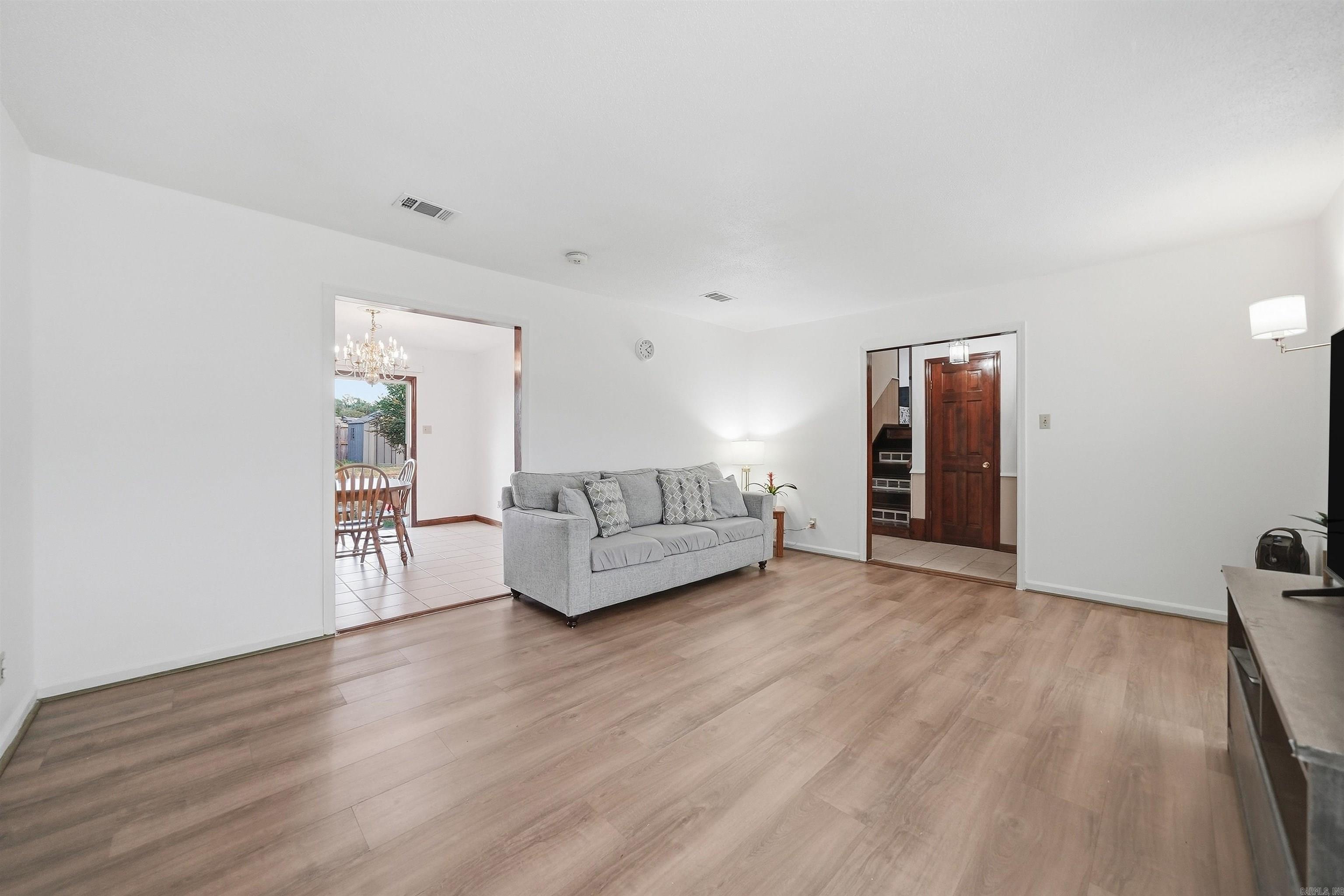 1121 Briar Creek Road Property Photo 15