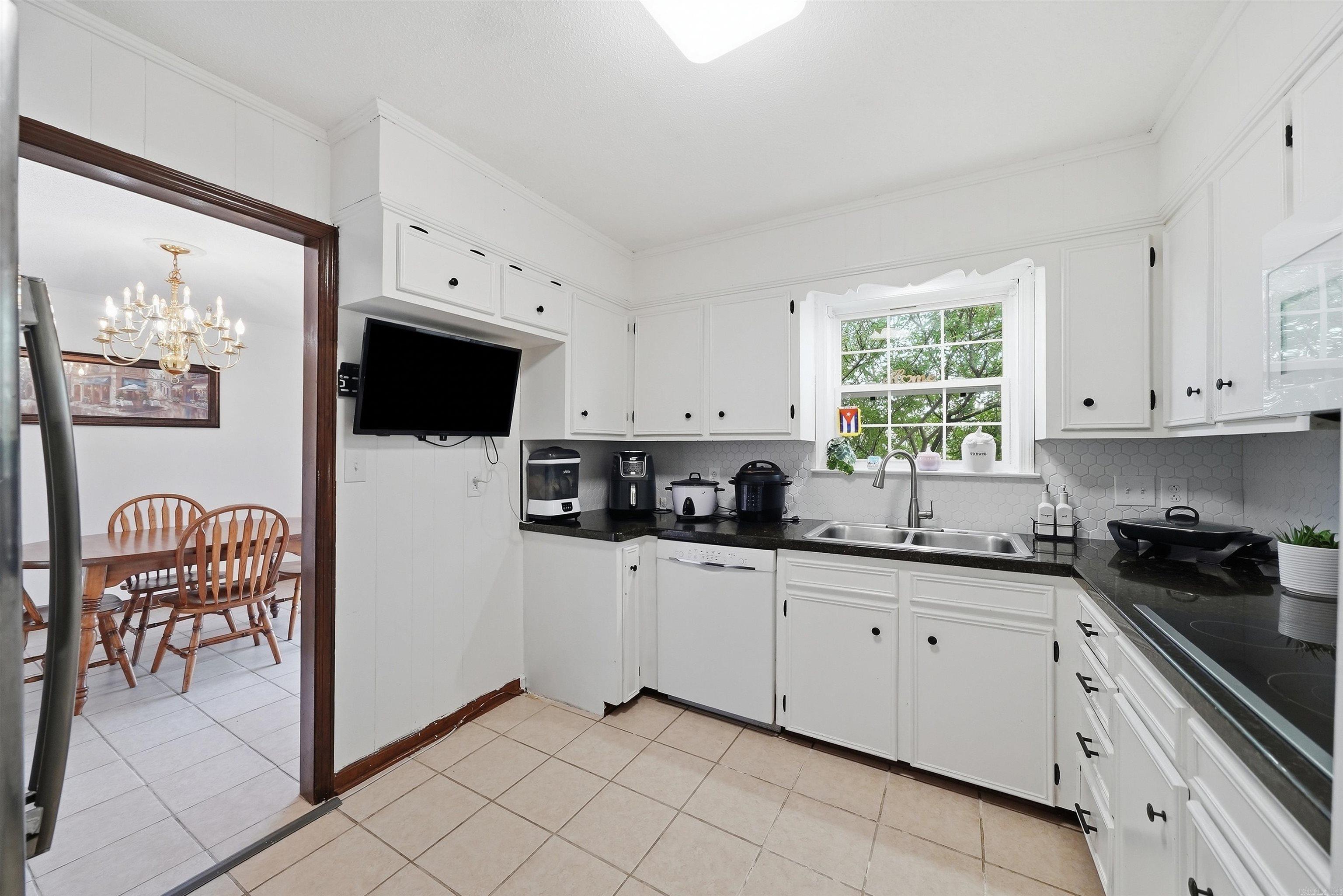 1121 Briar Creek Road Property Photo 24
