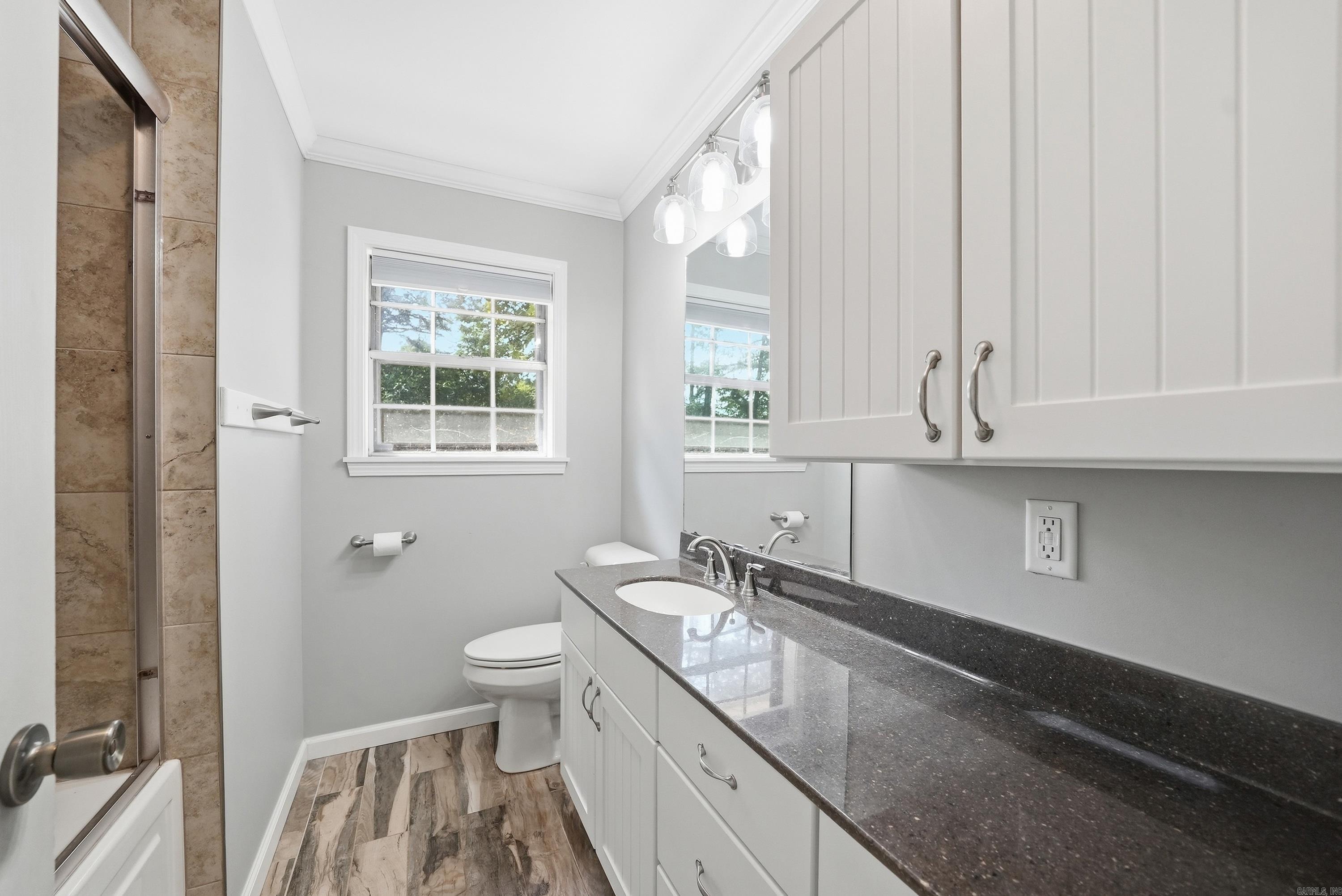 4 Sue Lane Property Photo 23