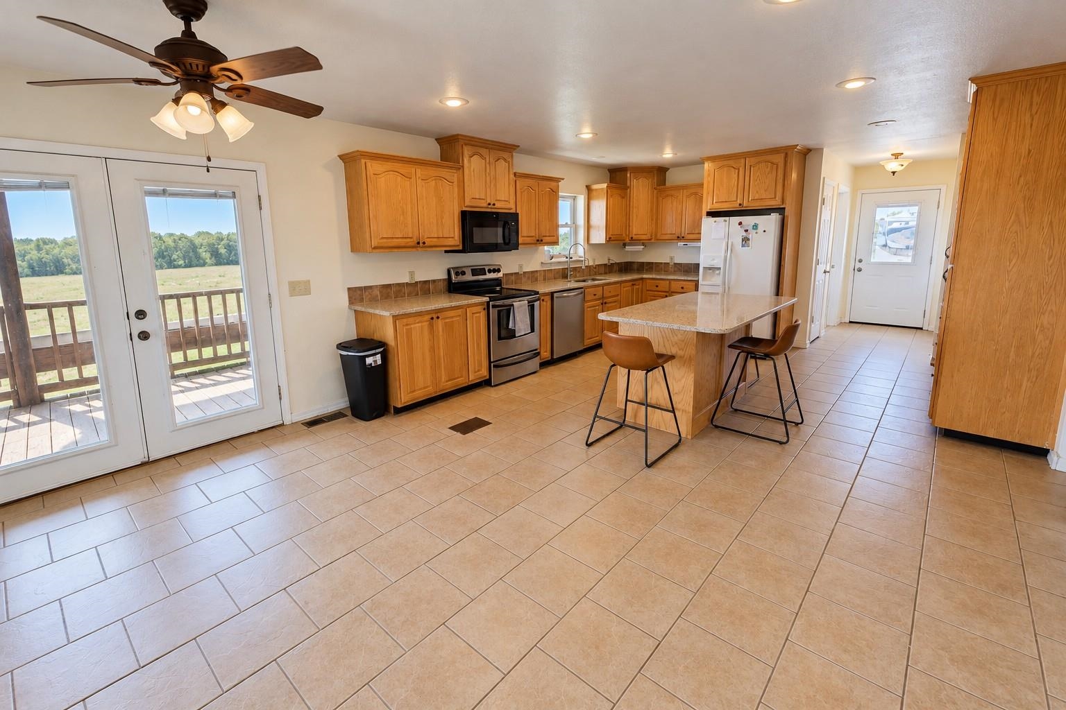 149 Love Hollow Property Photo 8