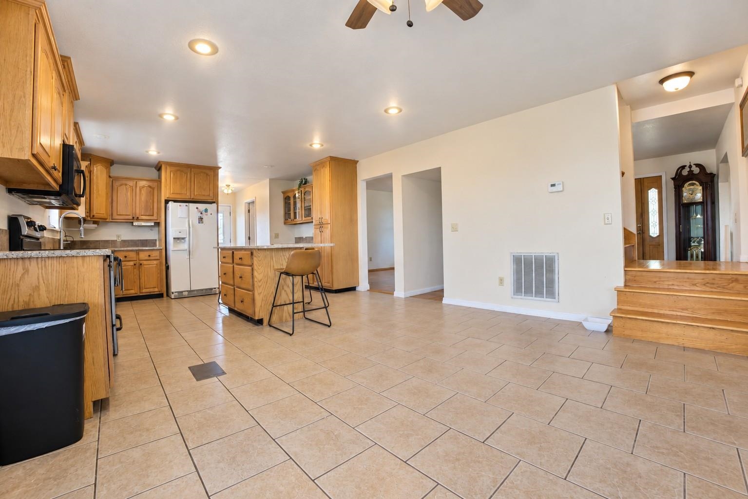 149 Love Hollow Property Photo 10