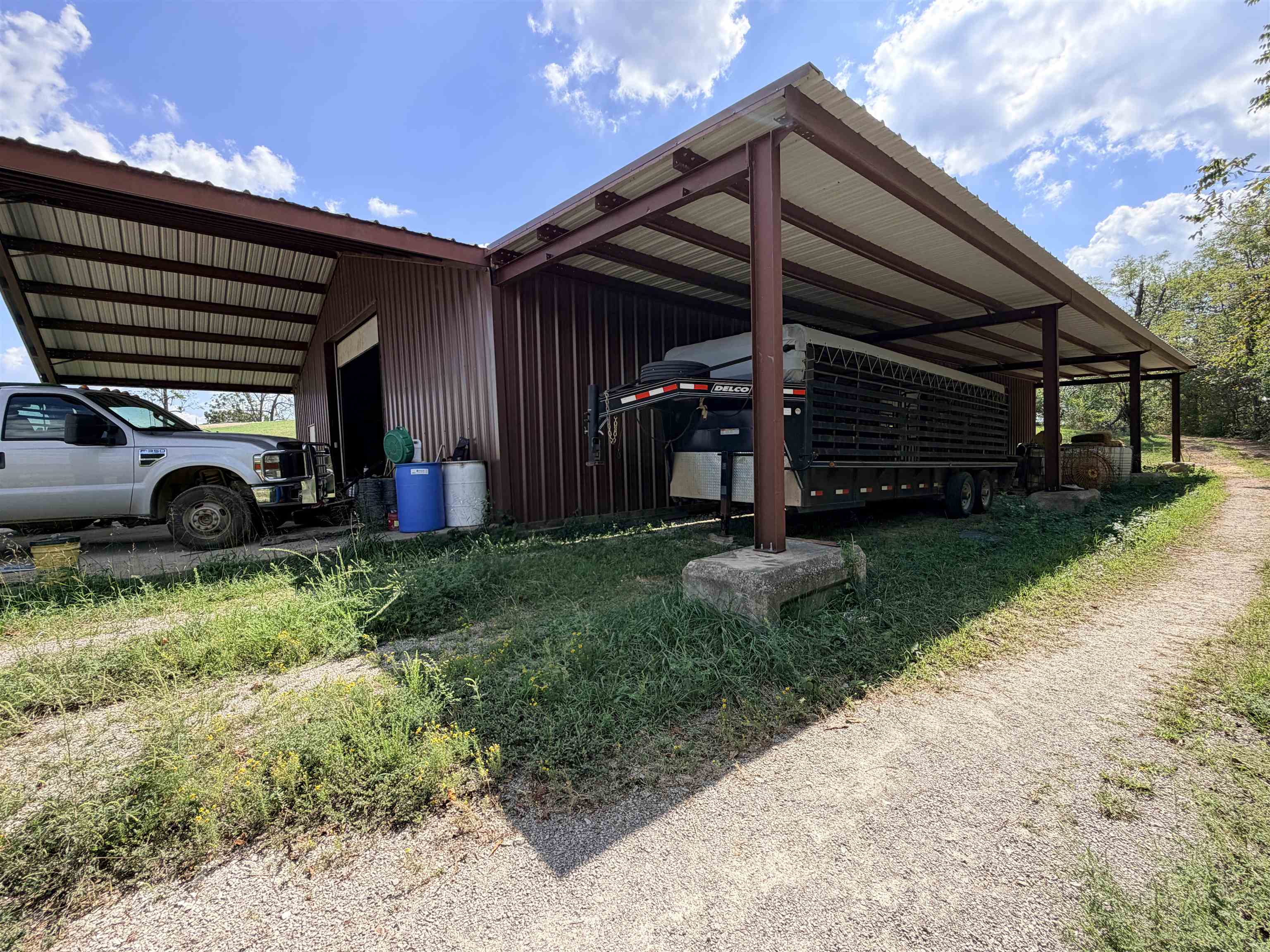 149 Love Hollow Property Photo 26