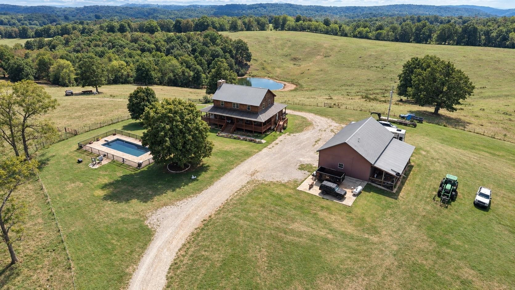 149 Love Hollow Property Photo 31