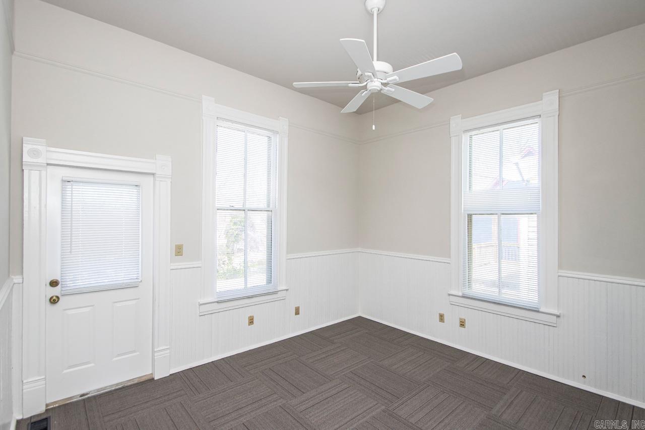 114 S Pulaski Property Photo 47