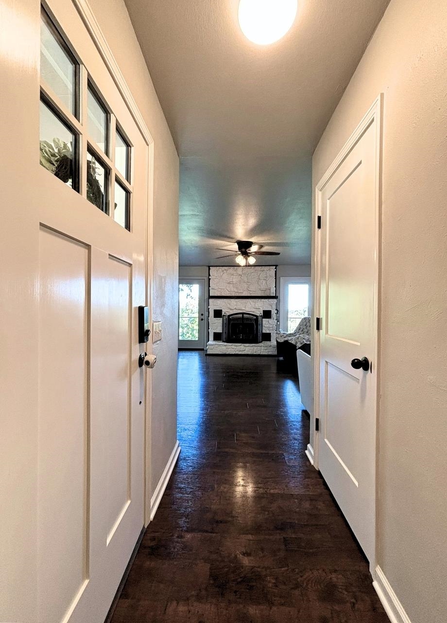 17 Conda Drive Property Photo 2