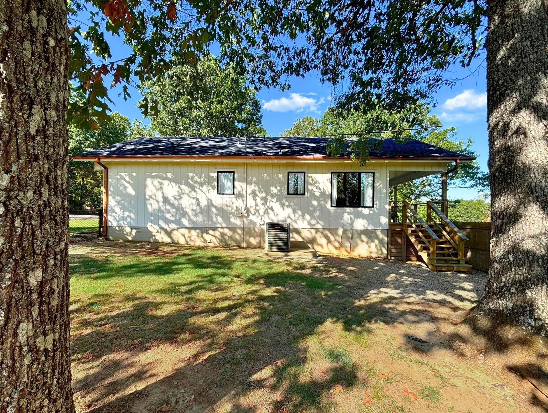 17 Conda Drive Property Photo 27