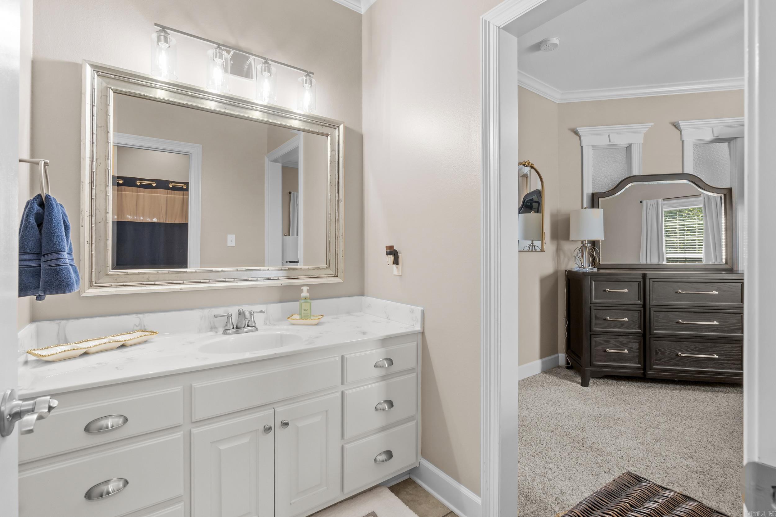 110 Grayson Cove Property Photo 18