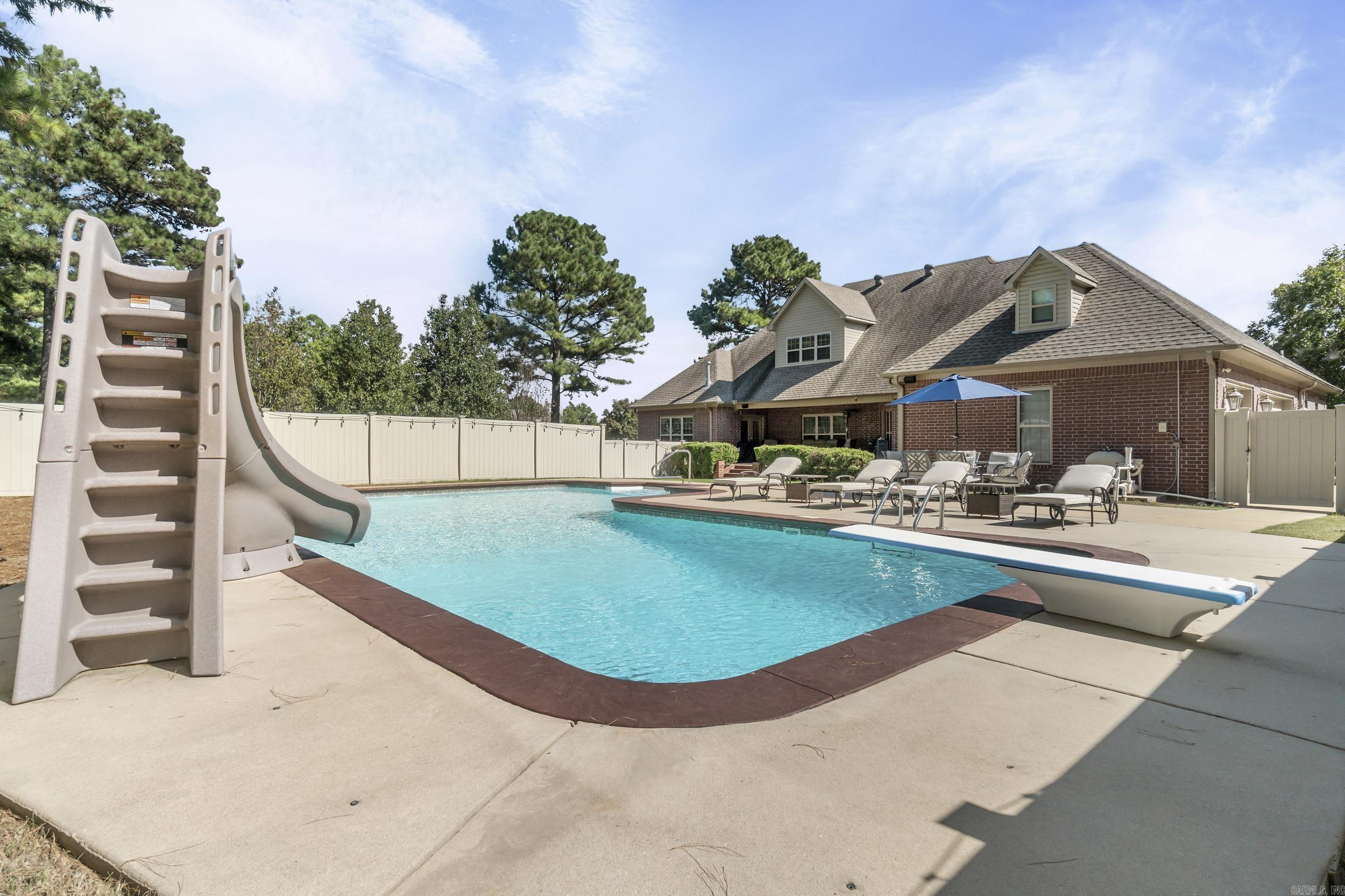 110 Grayson Cove Property Photo 32