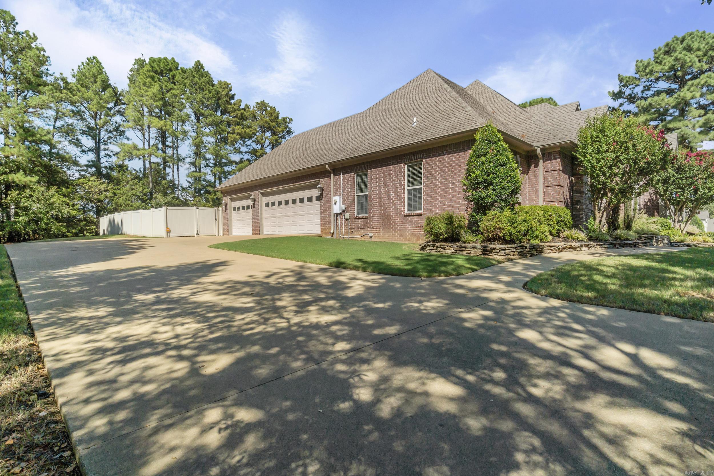 110 Grayson Cove Property Photo 35