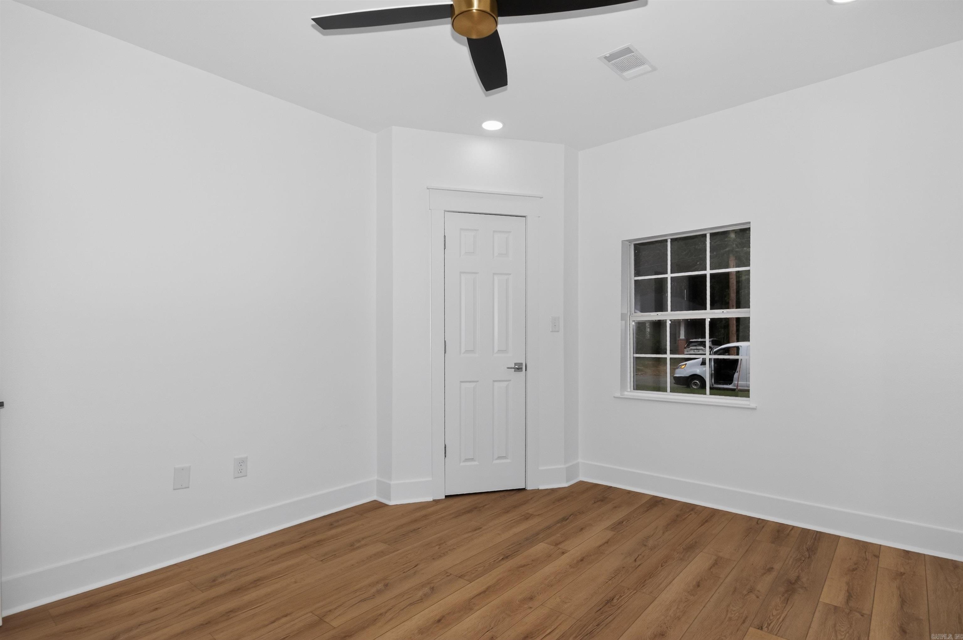 356 Ash St Property Photo 14