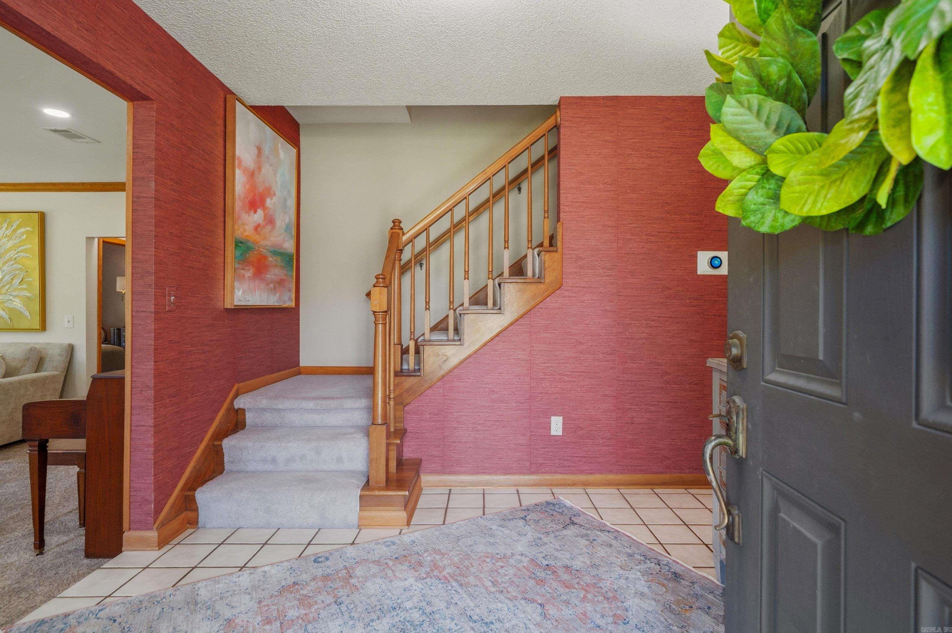 181 Tyler Cove Property Photo 3