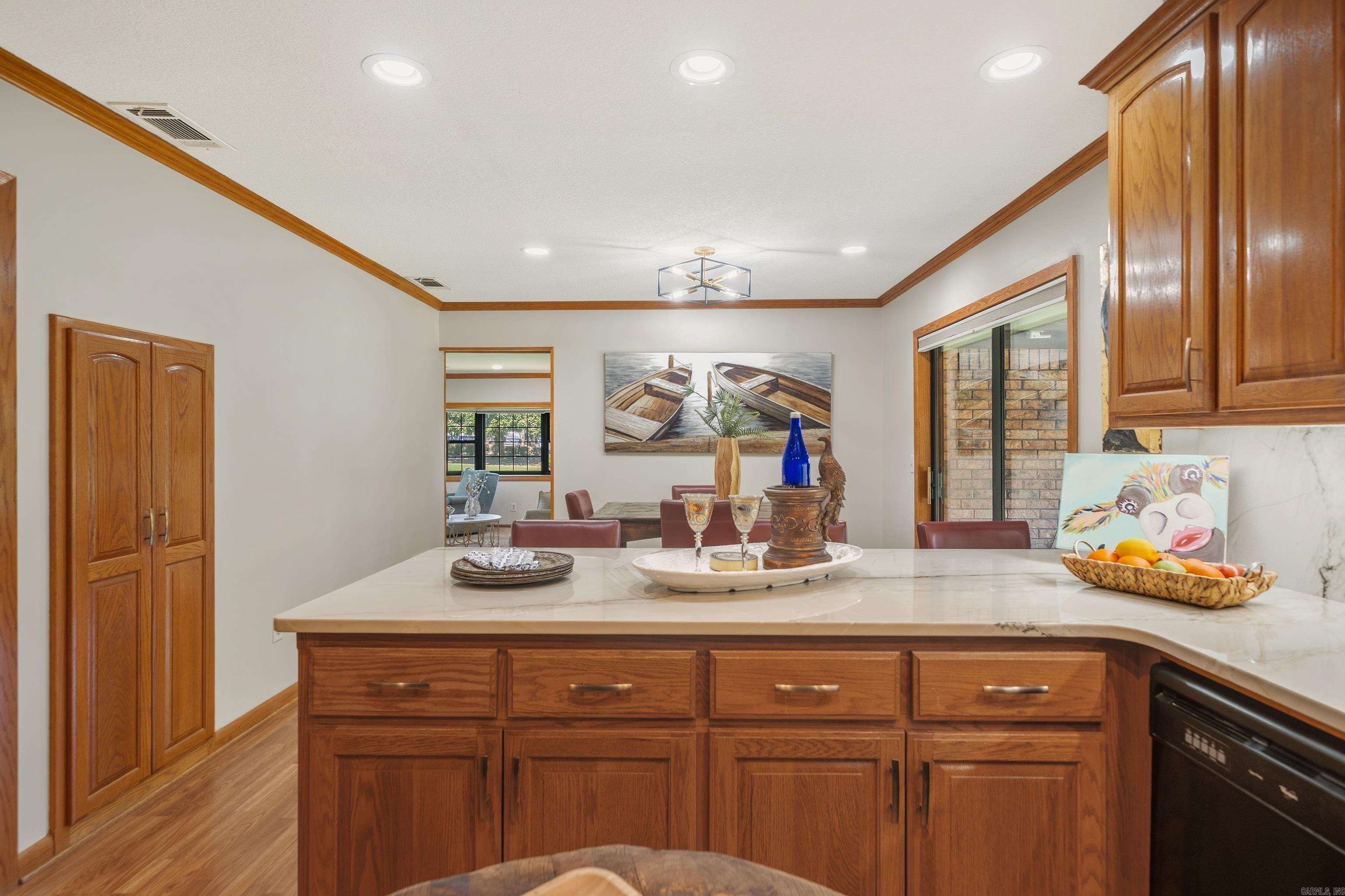 181 Tyler Cove Property Photo 16