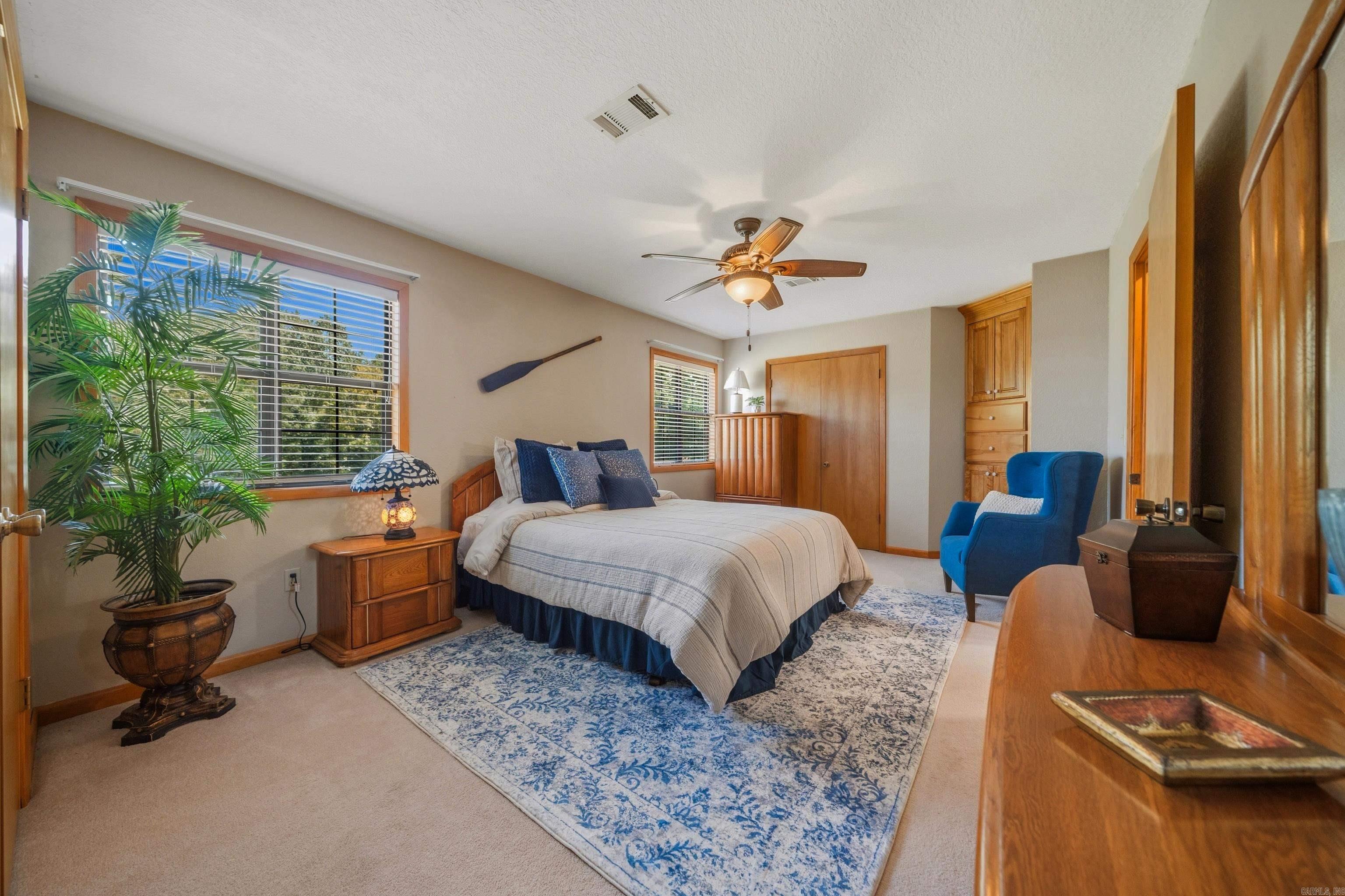 181 Tyler Cove Property Photo 28