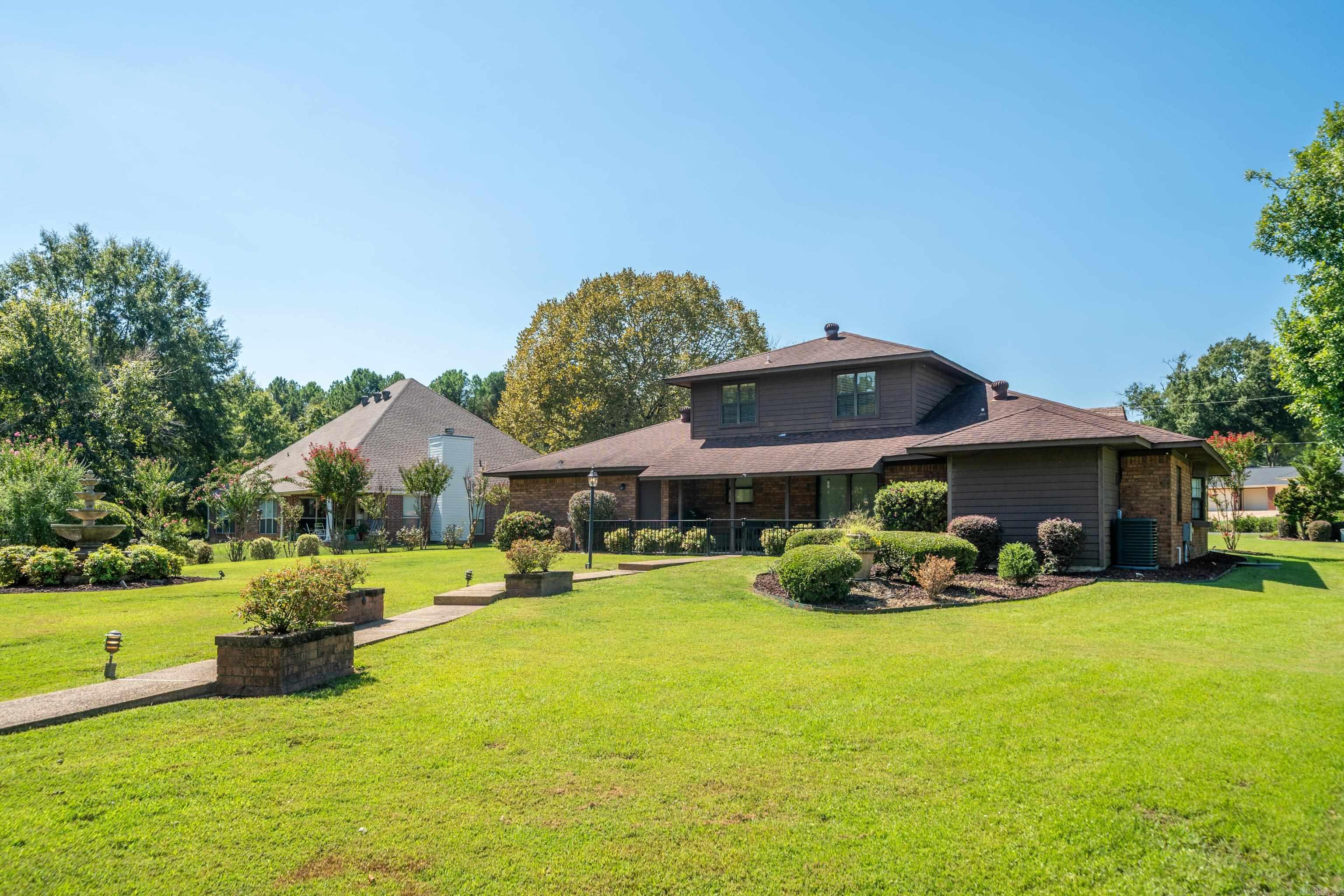 181 Tyler Cove Property Photo 32