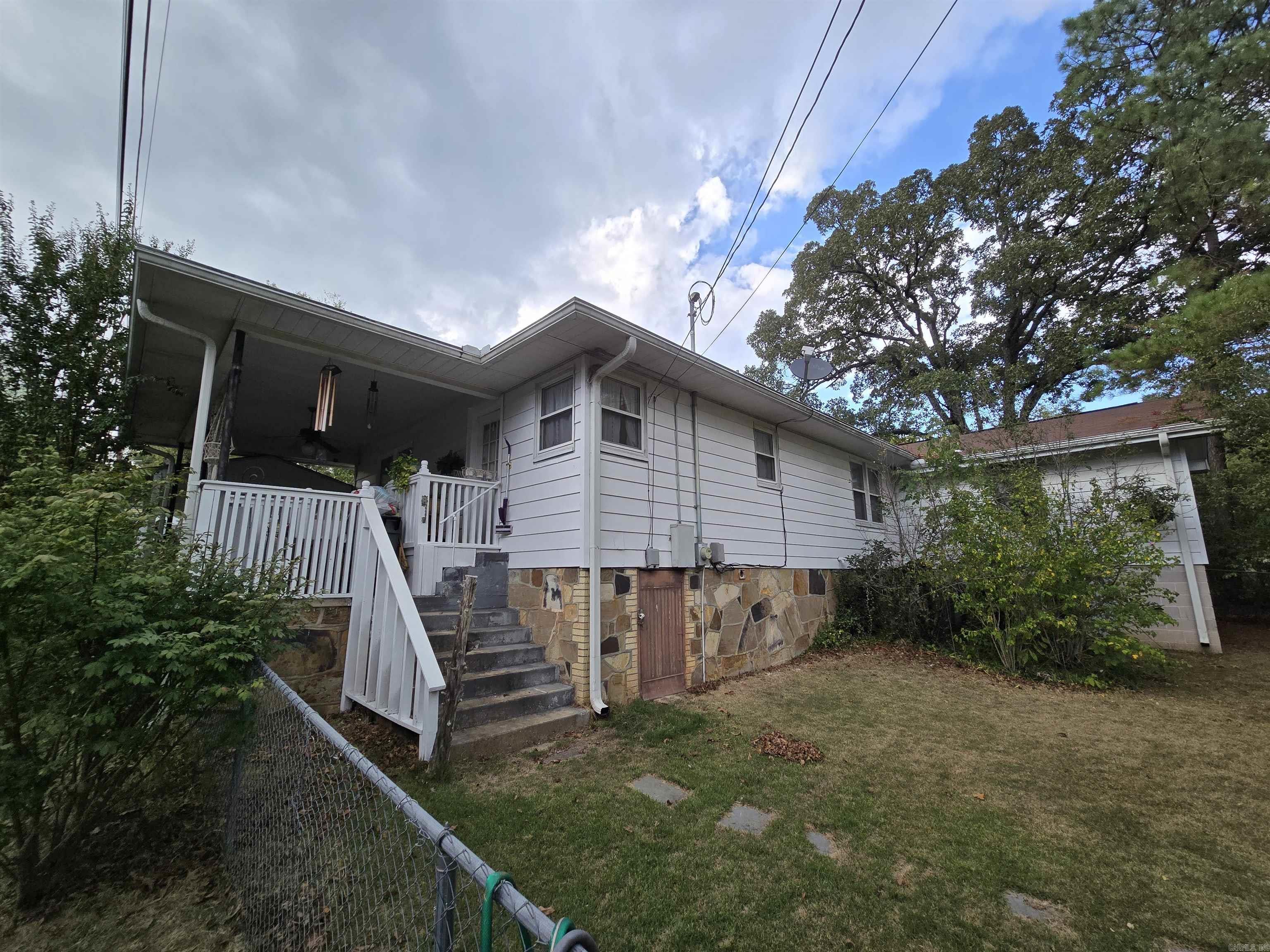 307 N Fifth Street Property Photo 2