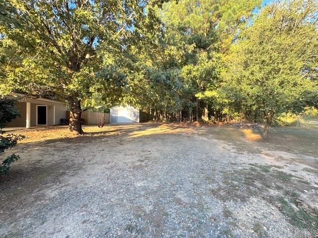 11 Southlake Road Property Photo 4